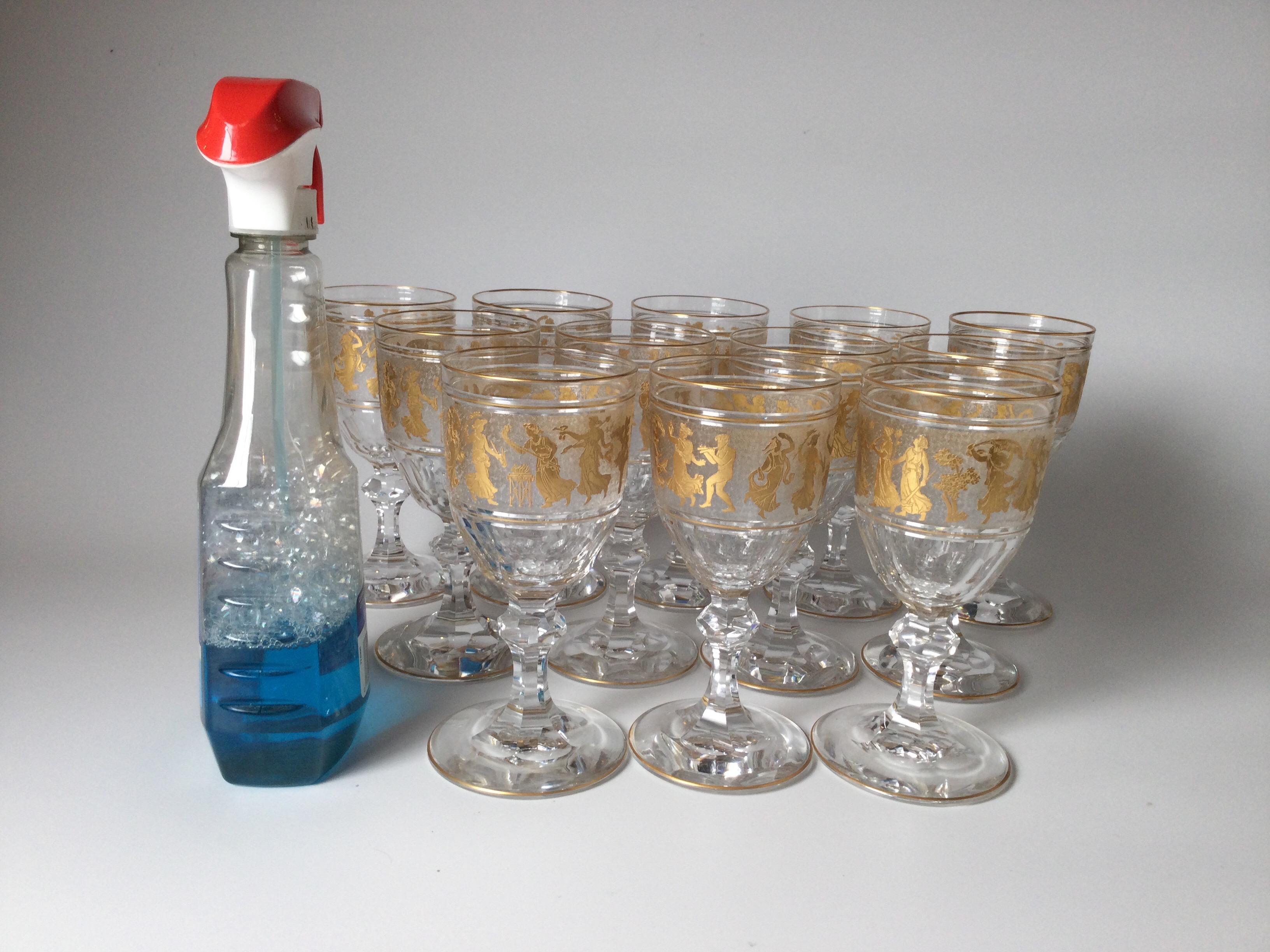 Acrylic Set of 12 Val St Lambert Tall Gilt Water / Wine Glasses With Roman Figures, Gilt