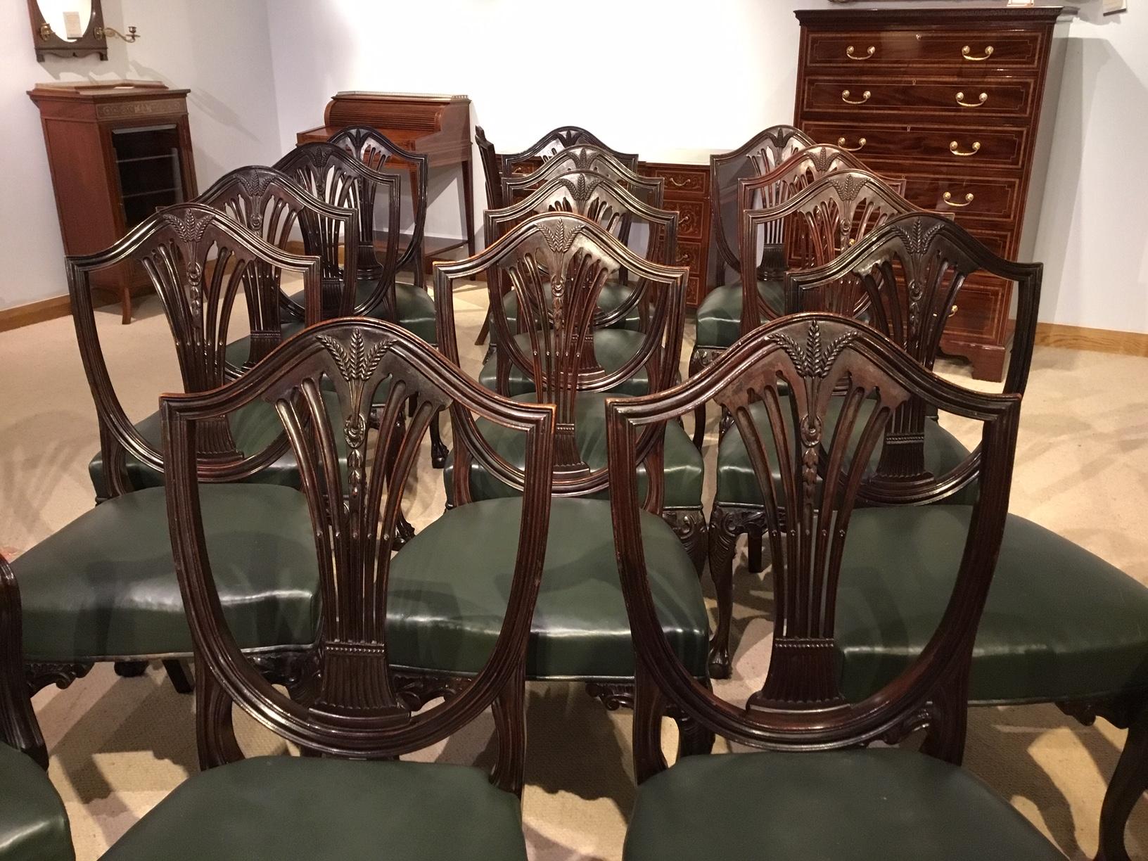 hepplewhite dining chairs