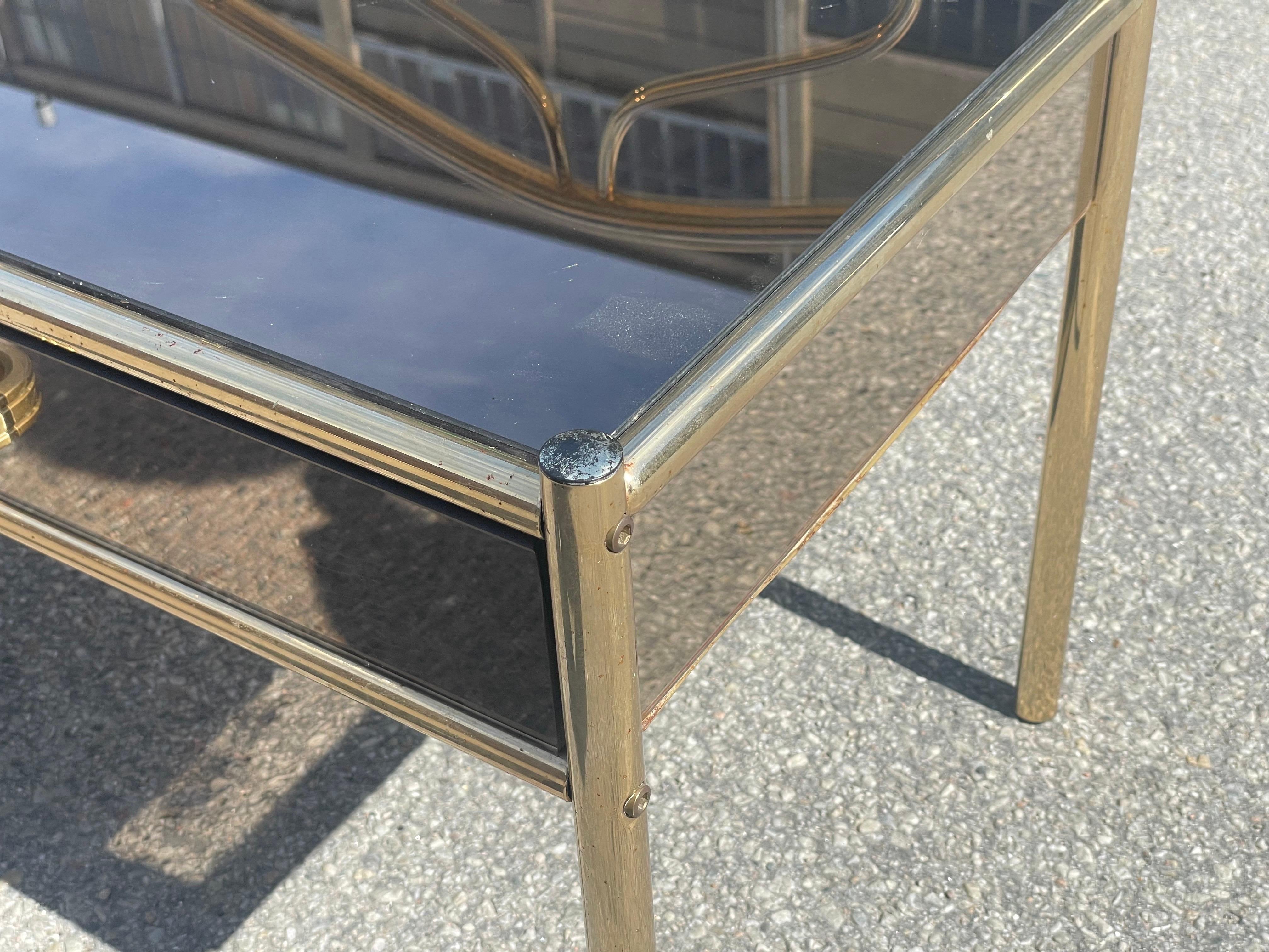 A set of 1970´s brass-plated chrome nightstands with glass mirror effect In Good Condition For Sale In Copenhagen, DK