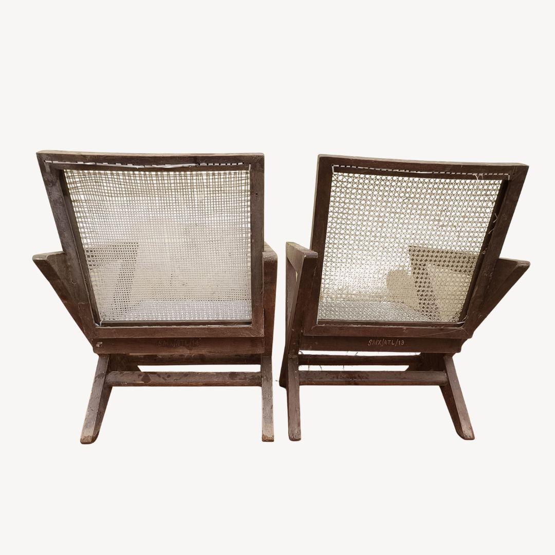 A set of 2 authentic Pierre Jeanneret  X-Leg Chairs PJ-SI-45-A, India, 1950s For Sale 2