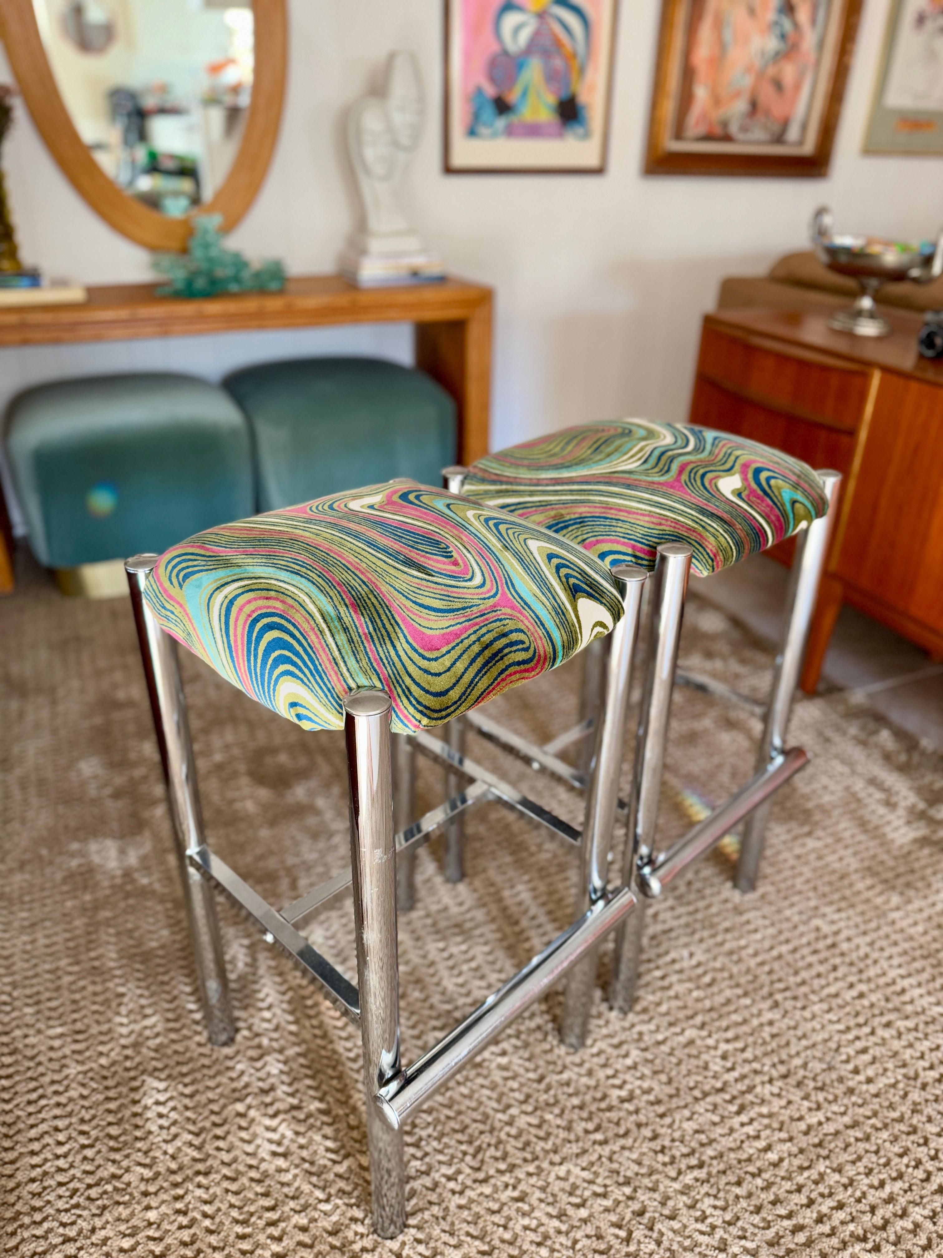 A set of 2 sleek Cal-Style chrome stools reupholstered in a groovy velvet In Good Condition In Houston, TX
