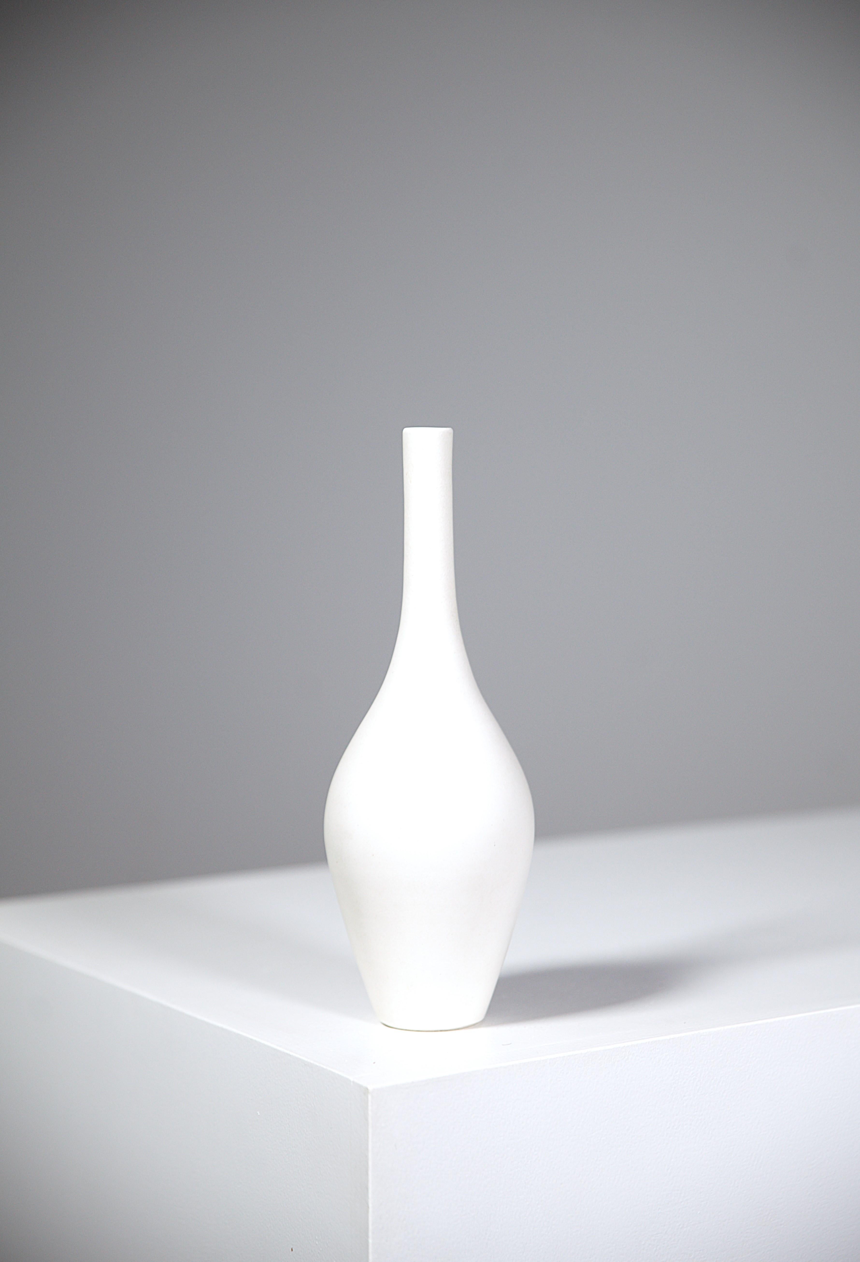 Francese Set di 3 delicate bottiglie in ceramica di René Maurel Francia anni '70 in vendita
