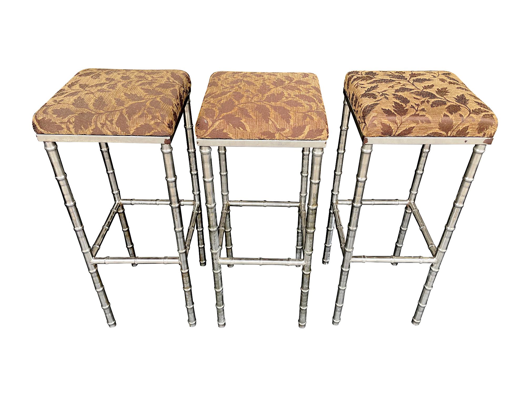 Set of 3 French 1960s Faux Bamboo Chrome Barstools with Original Leaf Fabric In Good Condition In London, GB