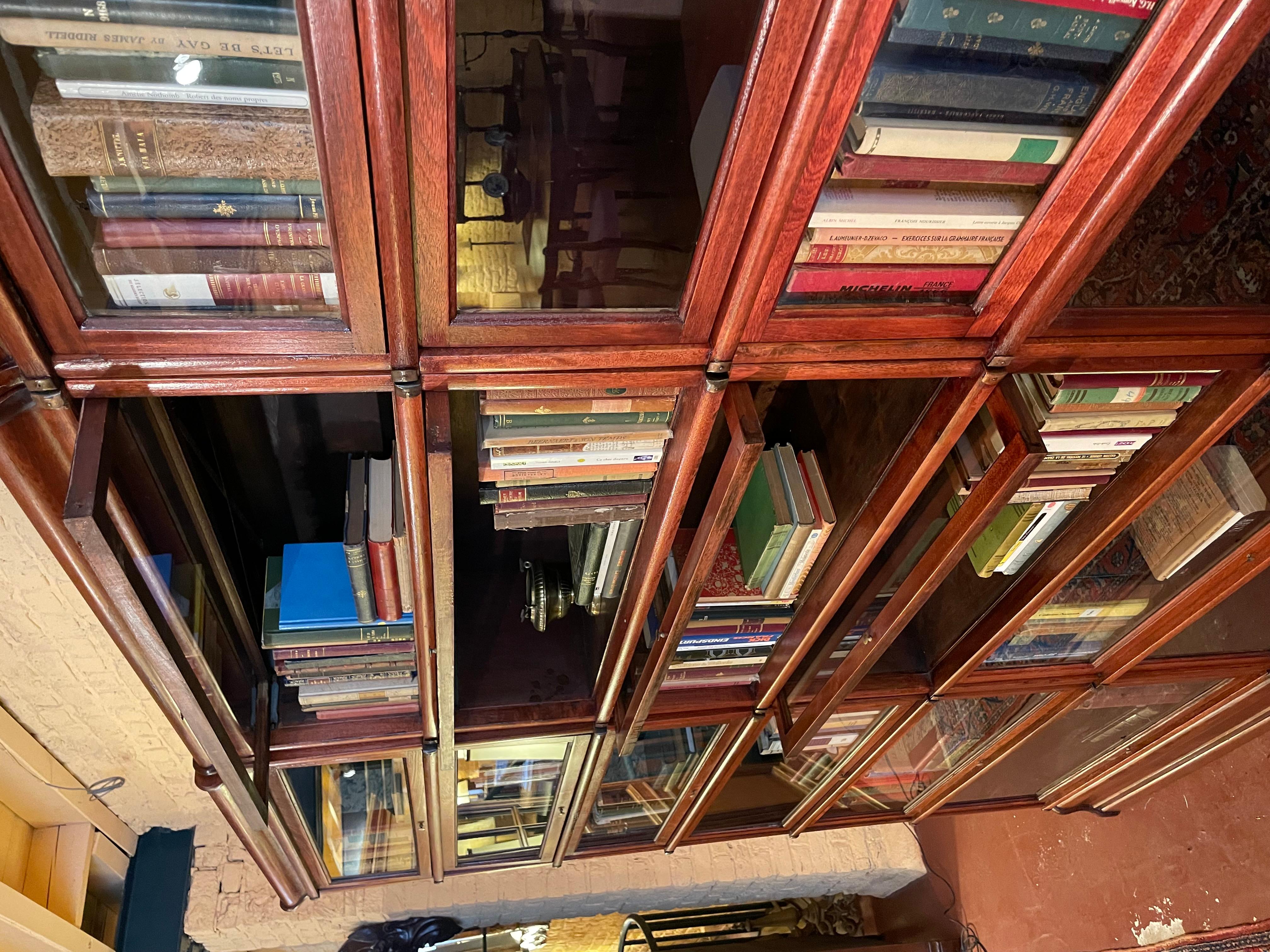 Set von 3 Globe Wernicke-Bücherregalen aus Mahagoni aus dem 19. Jahrhundert im Angebot 1