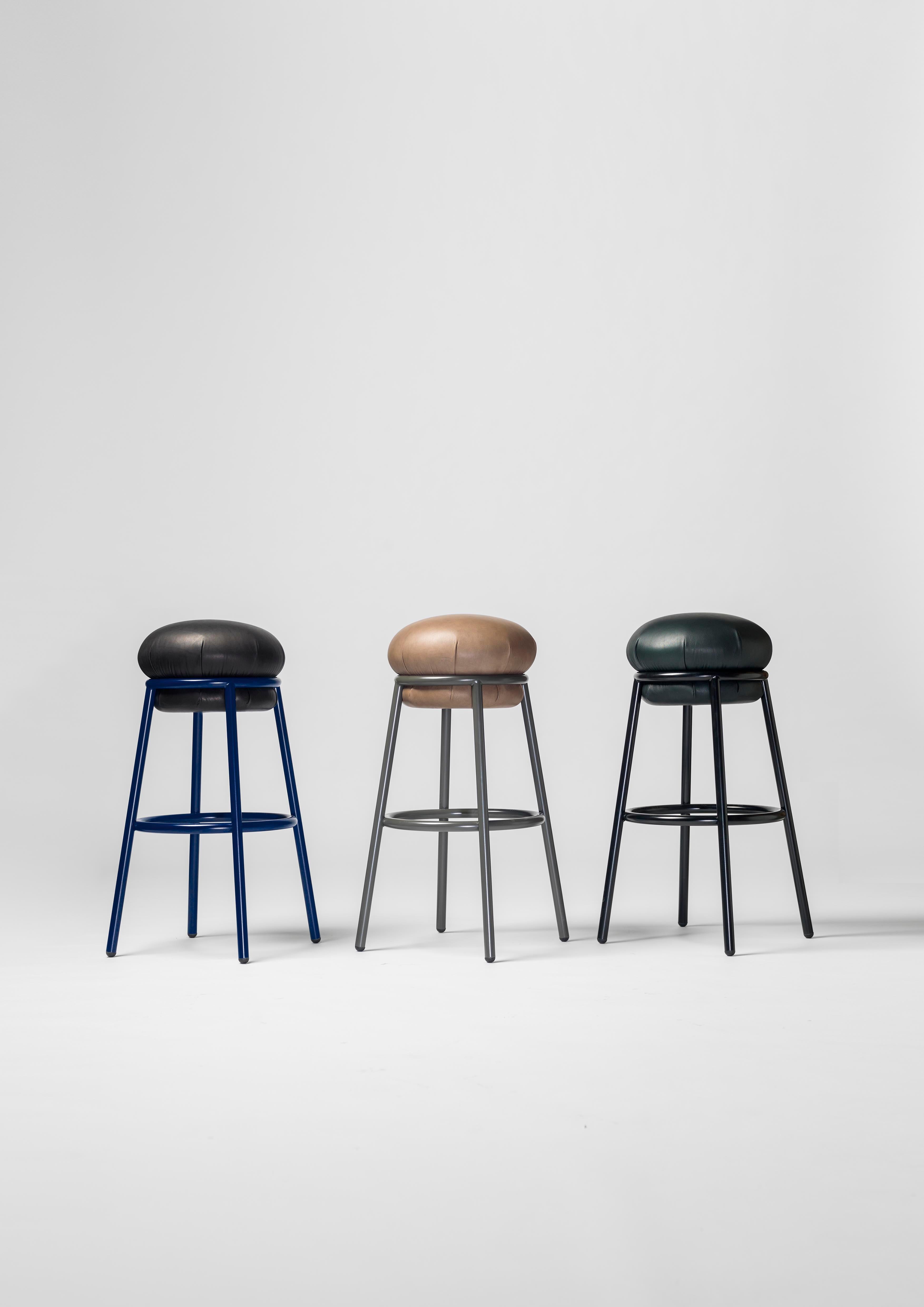 Modern A Set Of 3 Grasso Bar Stool With Black Steel Painted Framed With Green Leather  For Sale