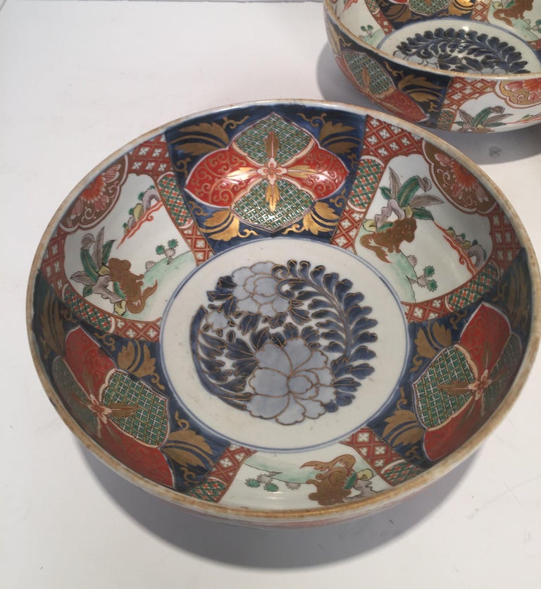 Set of 3 Japanese Imari Graduated Porcelain Bowls For Sale at 1stDibs