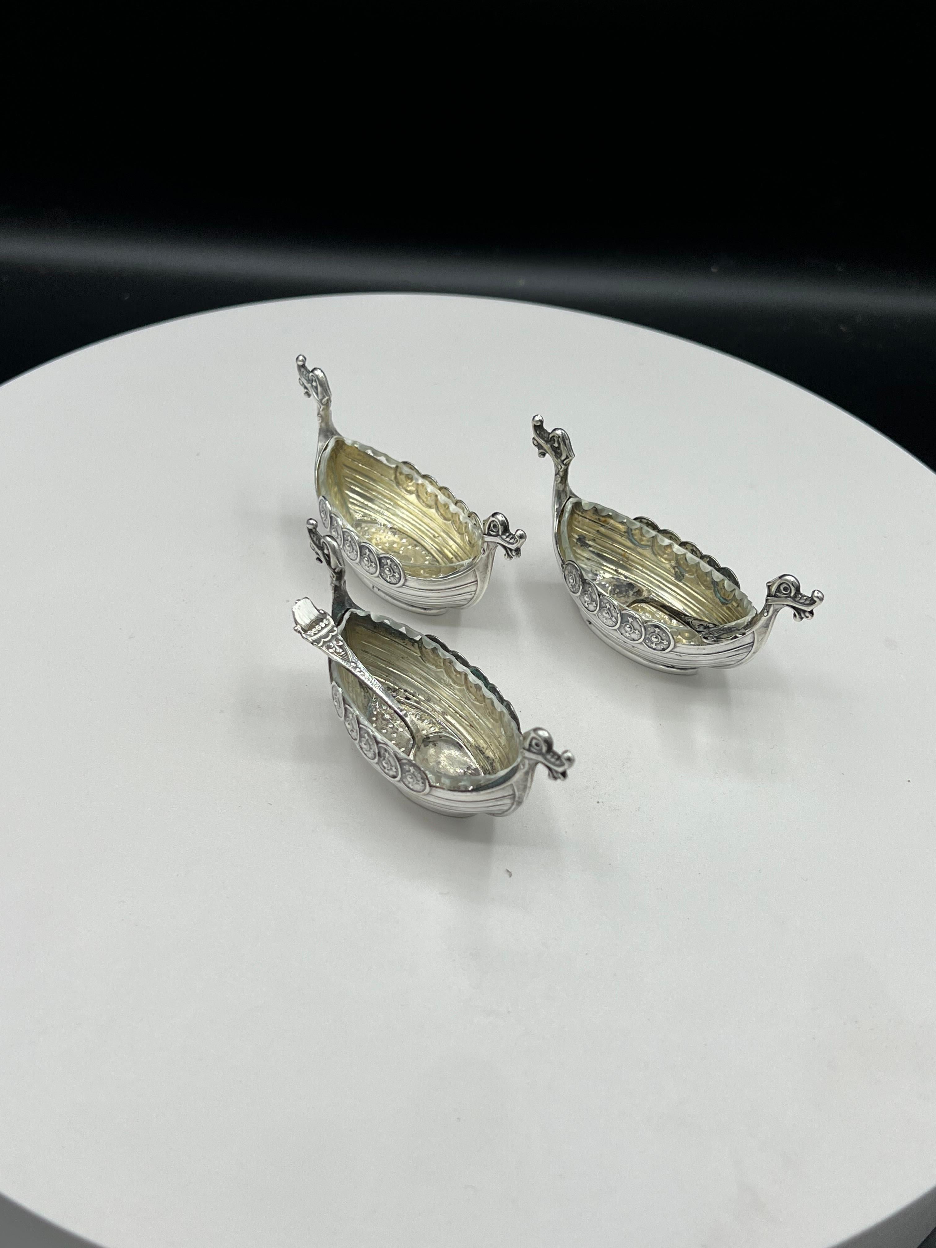 Polished Set of 3 Viking Ship Silver Salts, 2 Spoon 3 Cut Glass Inserts