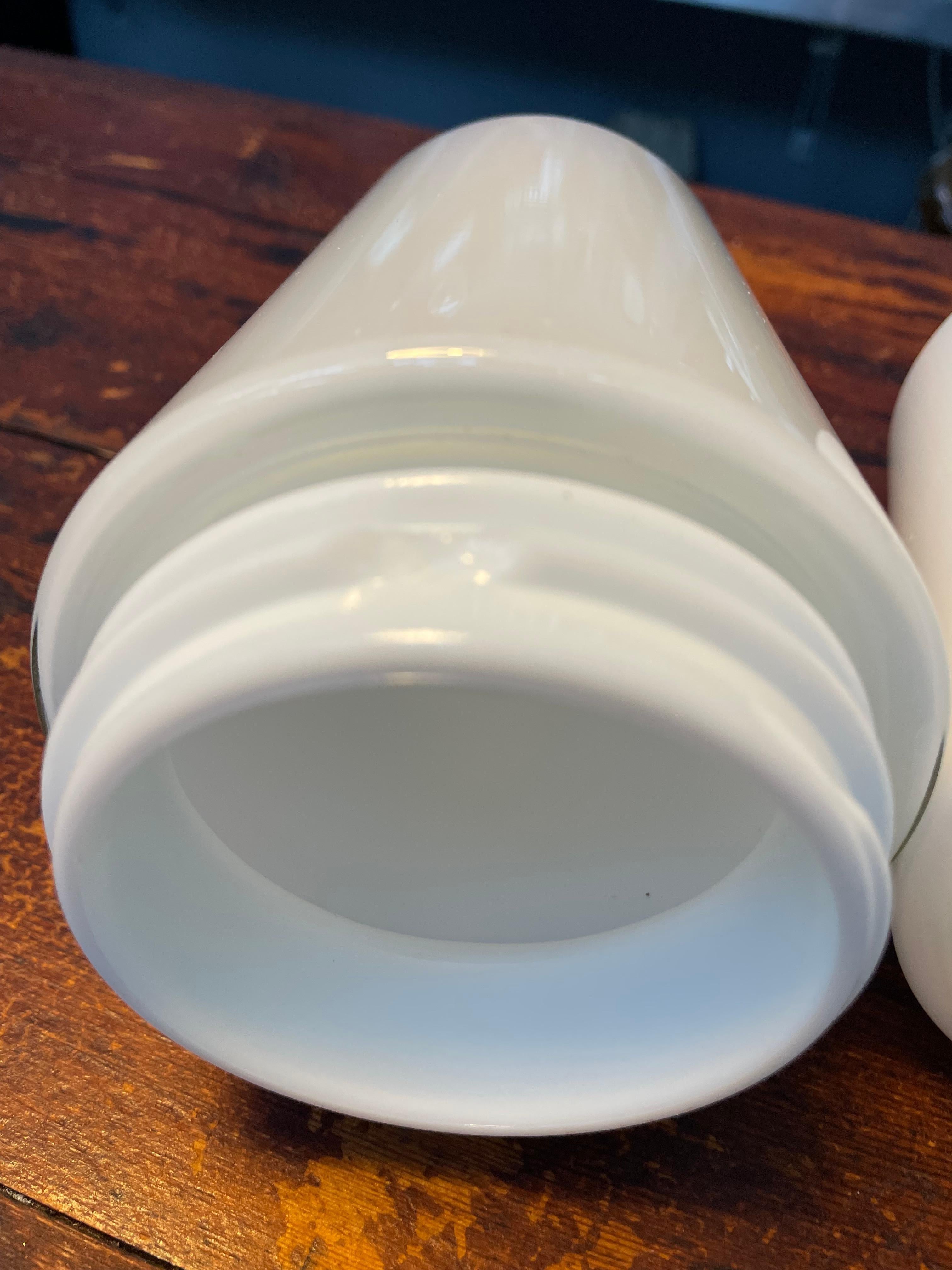 A set Of 3 Vintage Ifö of Sweden Ceramic Bathroom Lamps For Sale 7