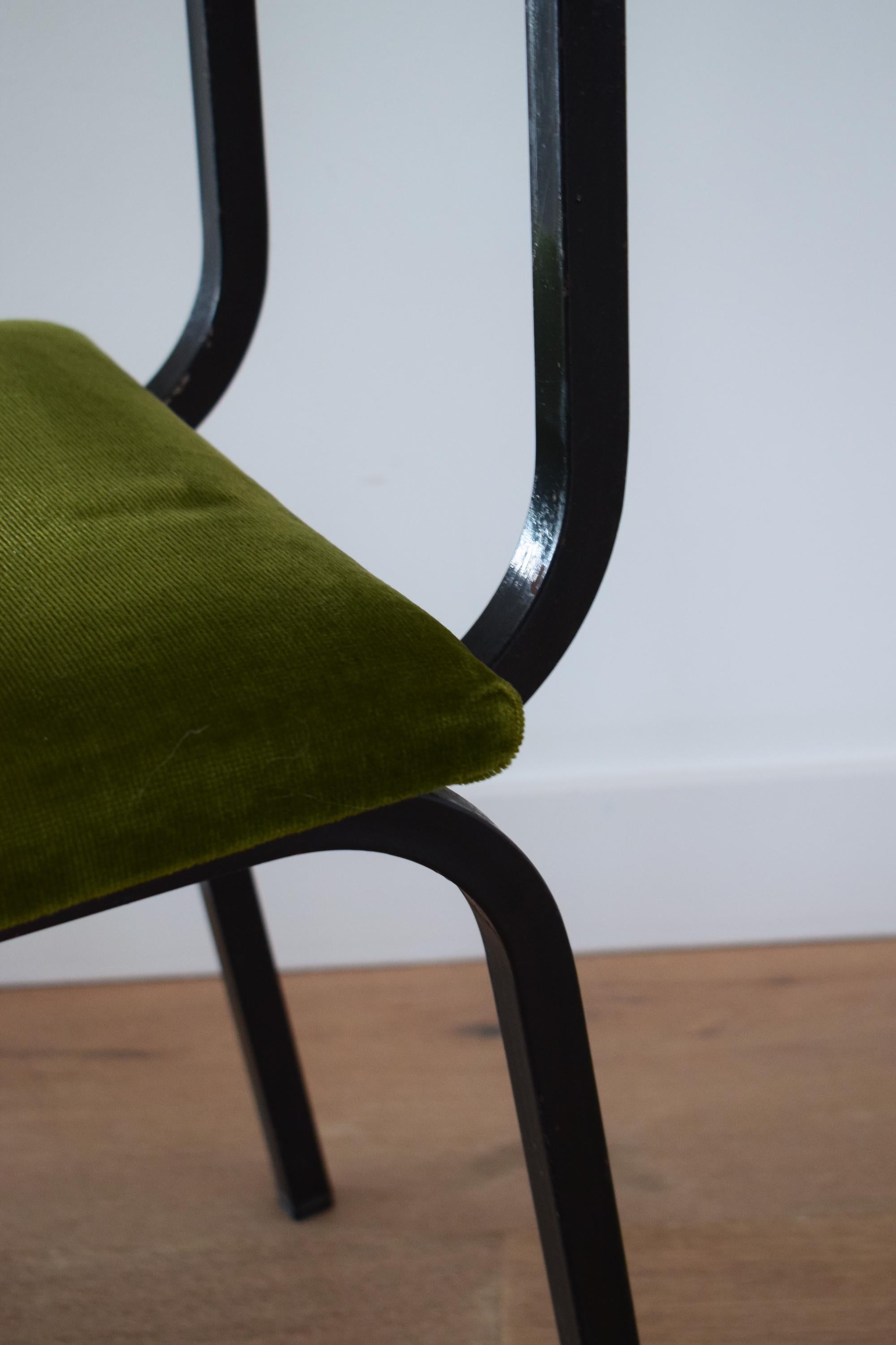 Set of 4 1960s Dining Chairs in Green Velvet with Black Metal Frames 10