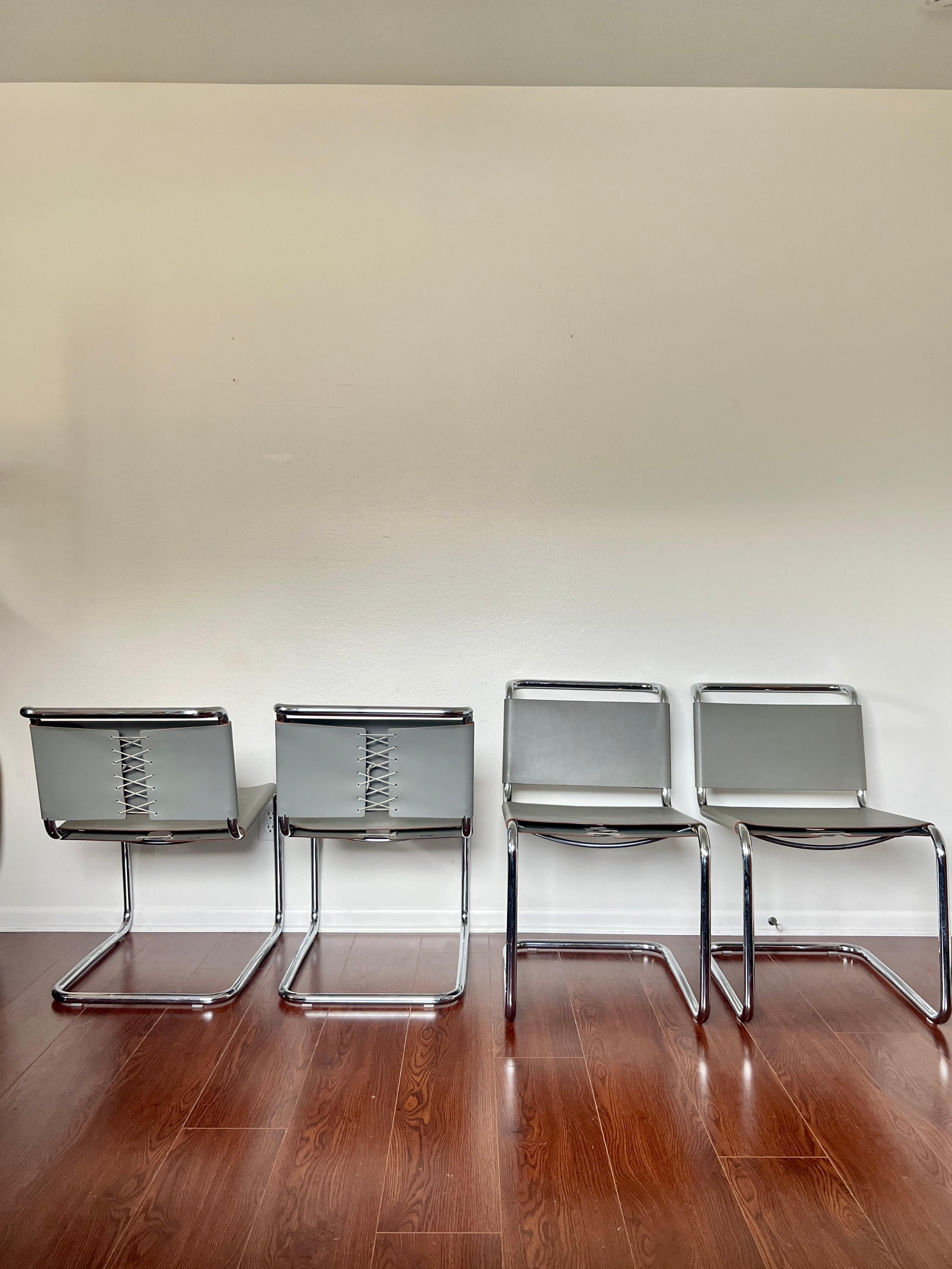 Contemporary Set of 4 Gray Leather Spoleto B33 Chairs by Marcel Breuer for Knoll For Sale