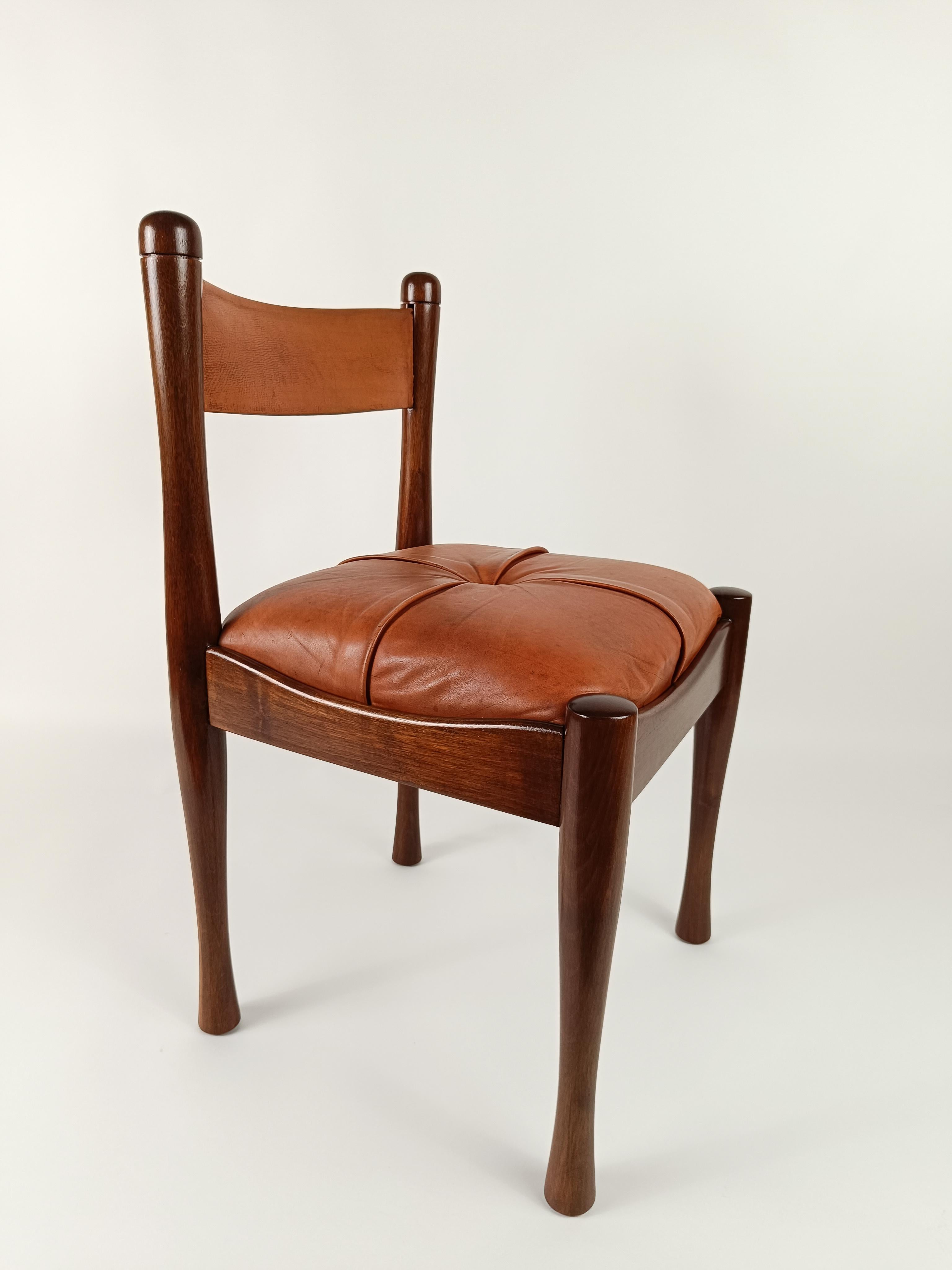 A set of 4 Italian Chairs in Wood and Cognac Leather by S. Coppola for Bernini  For Sale 8