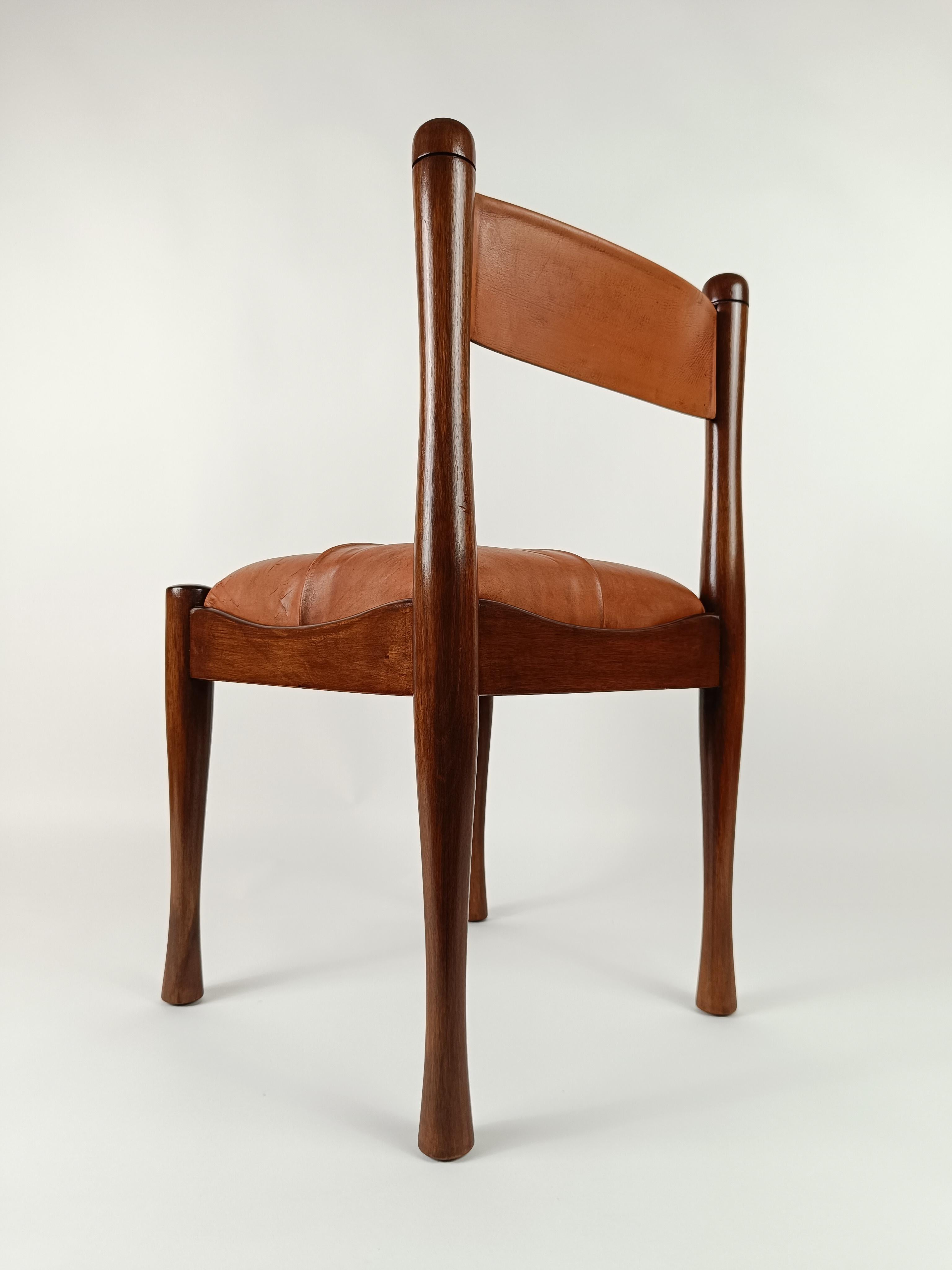 A set of 4 Italian Chairs in Wood and Cognac Leather by S. Coppola for Bernini  For Sale 11