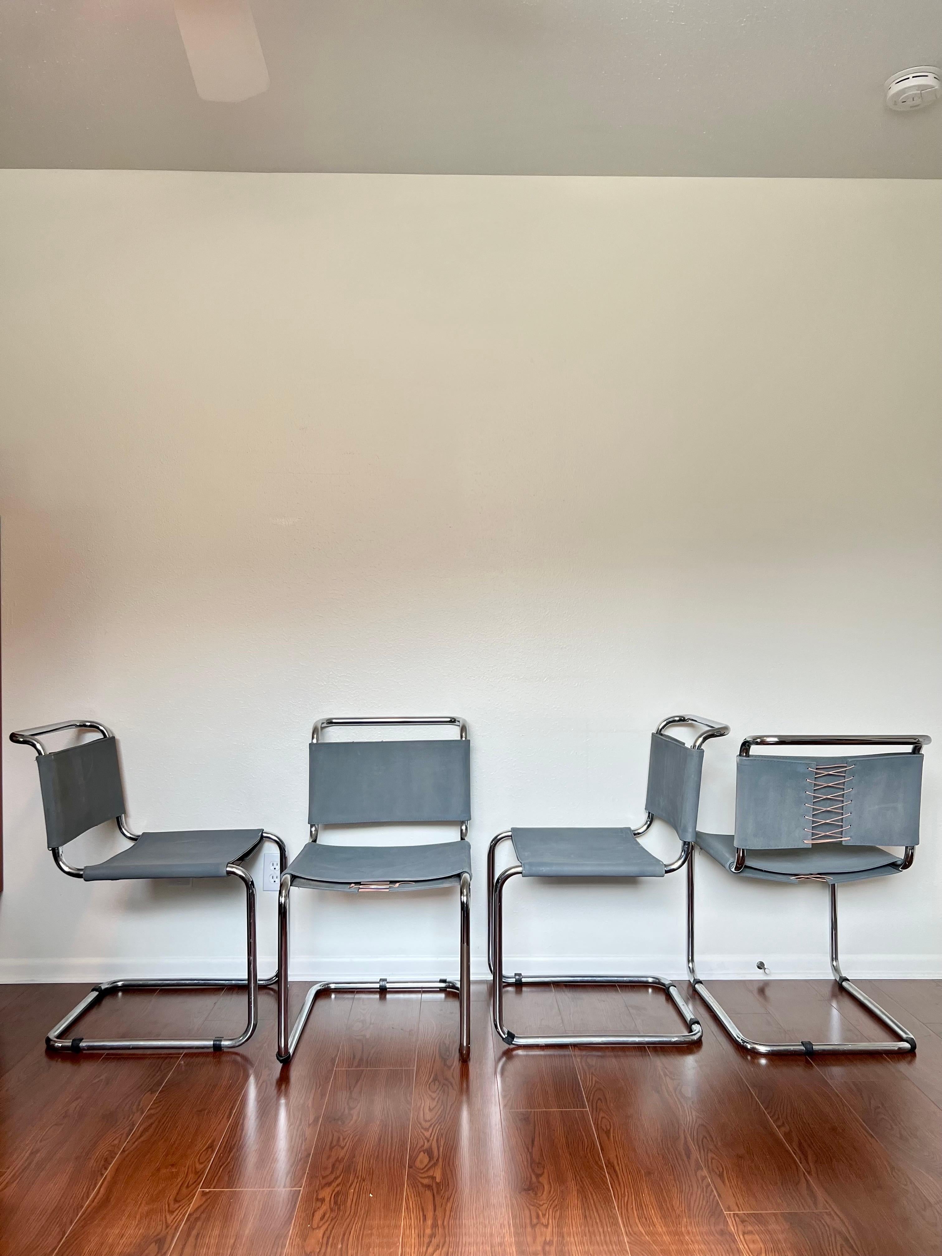 A set of 4 Marcel Breuer B33 dining chairs by Gavina from the 1950s 2