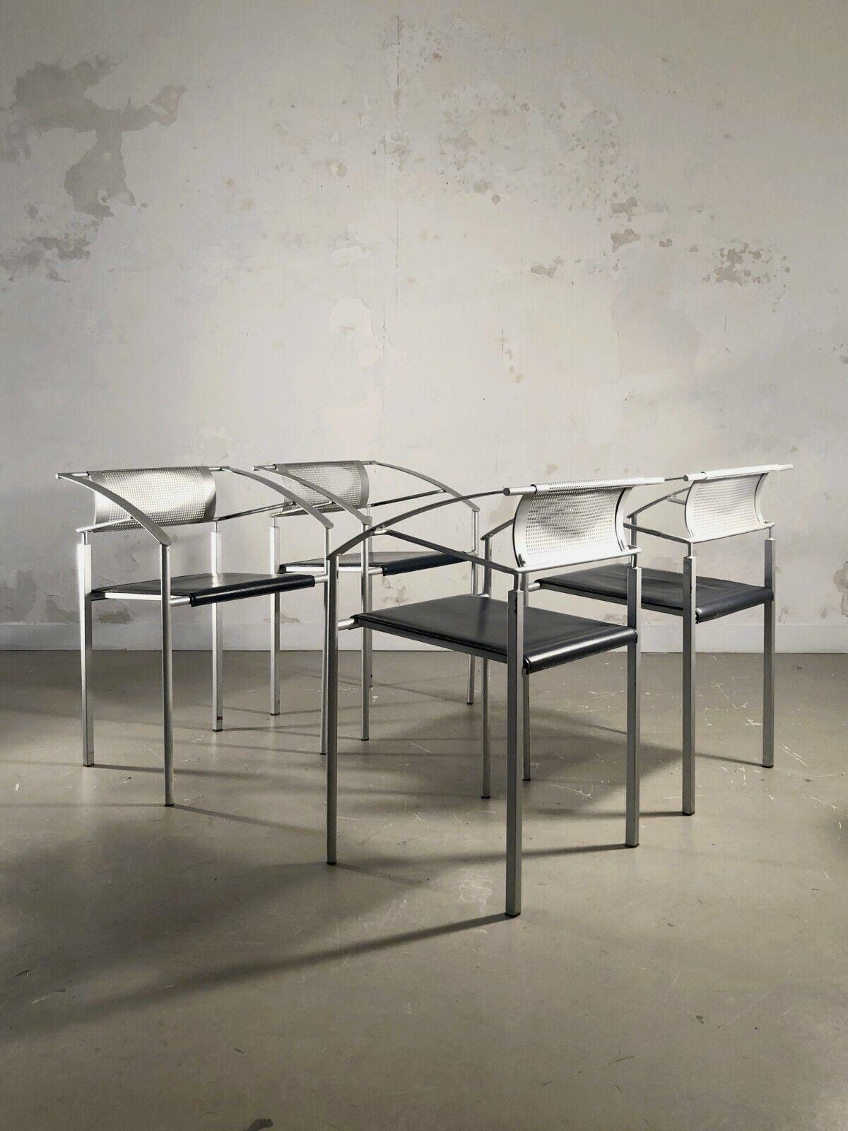 Fin du 20e siècle Ensemble de 4 chaises MEMPHIS POST-MODERN de FLY-LINE, Italie 1980 en vente
