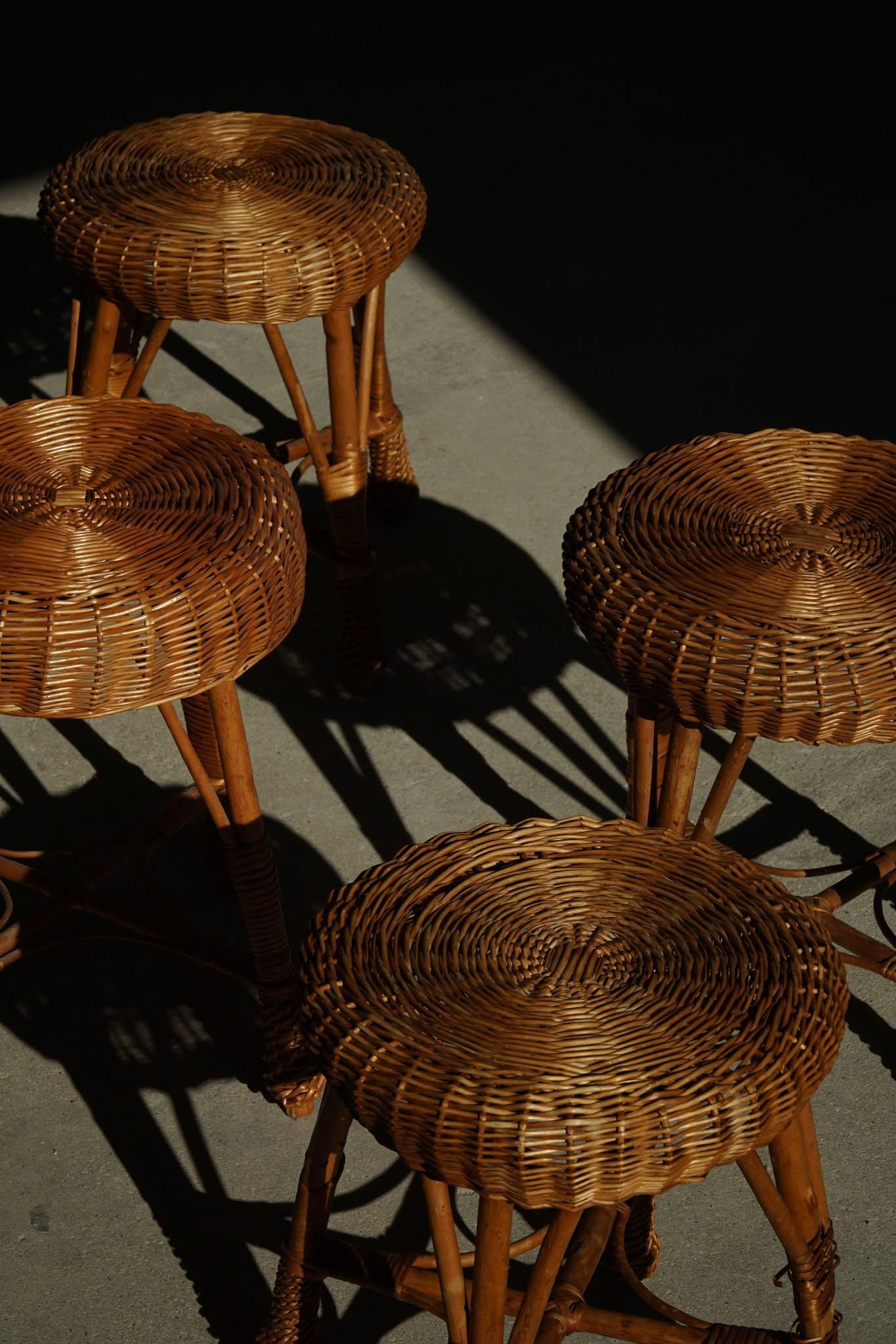 A set of 4 Scandinavian Vintage Stools in Rattan, in Style of Tony Paul, 1960s For Sale 8