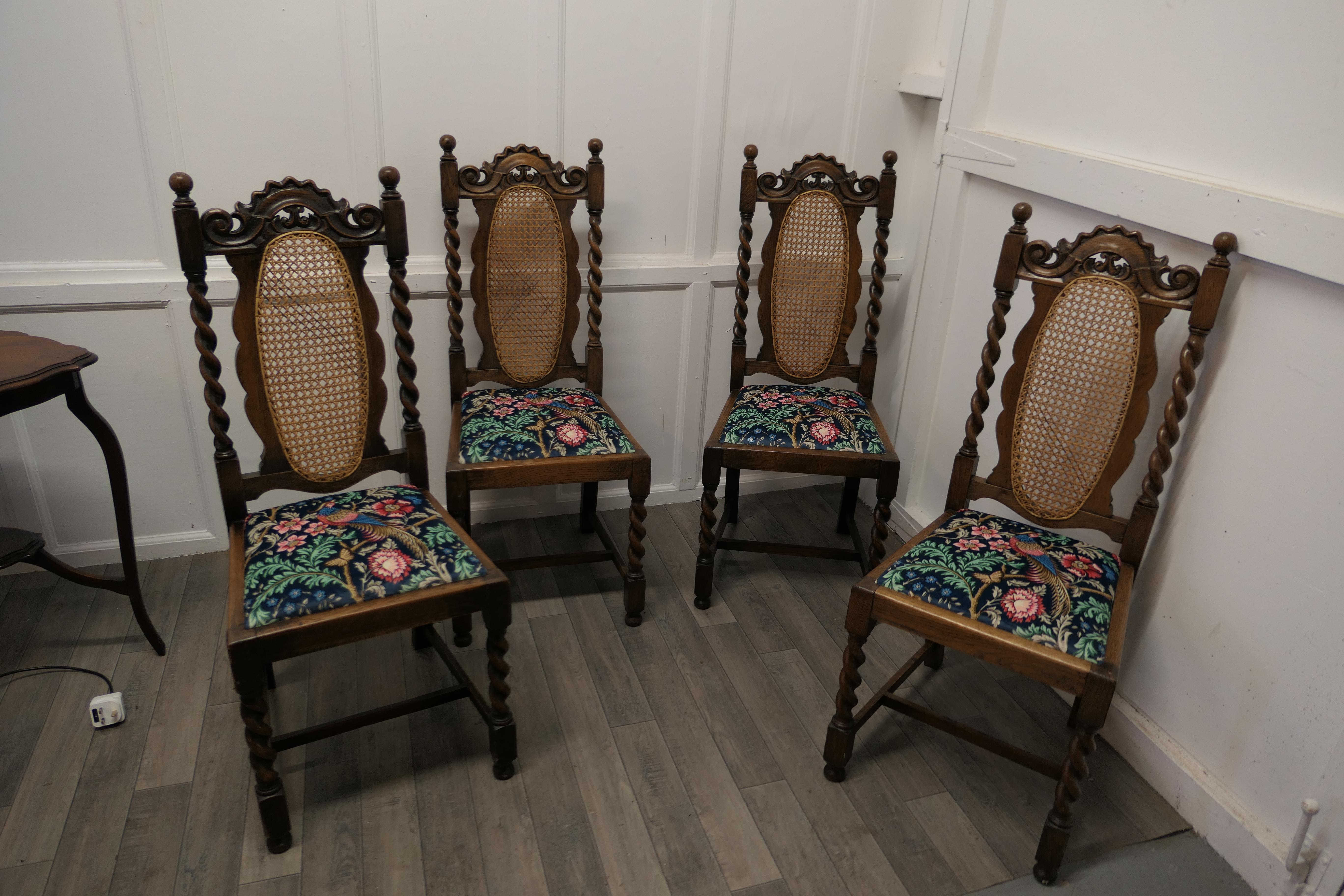 Arts and Crafts Set of 4 Victorian Barley Twist Oak Dining Chairs