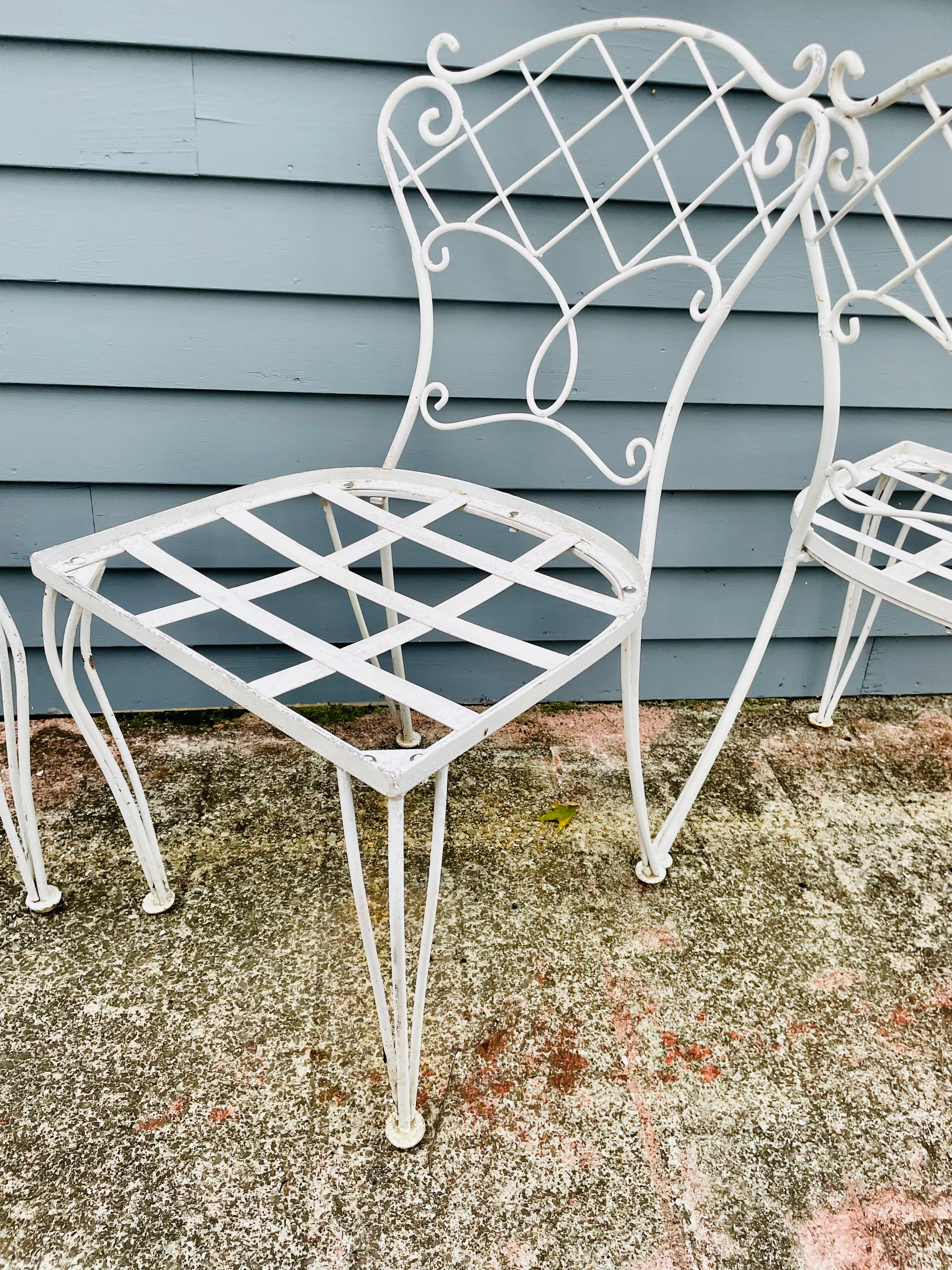 Mid-Century Modern Set of 4 Vintage Wrought Iron Chairs For Sale