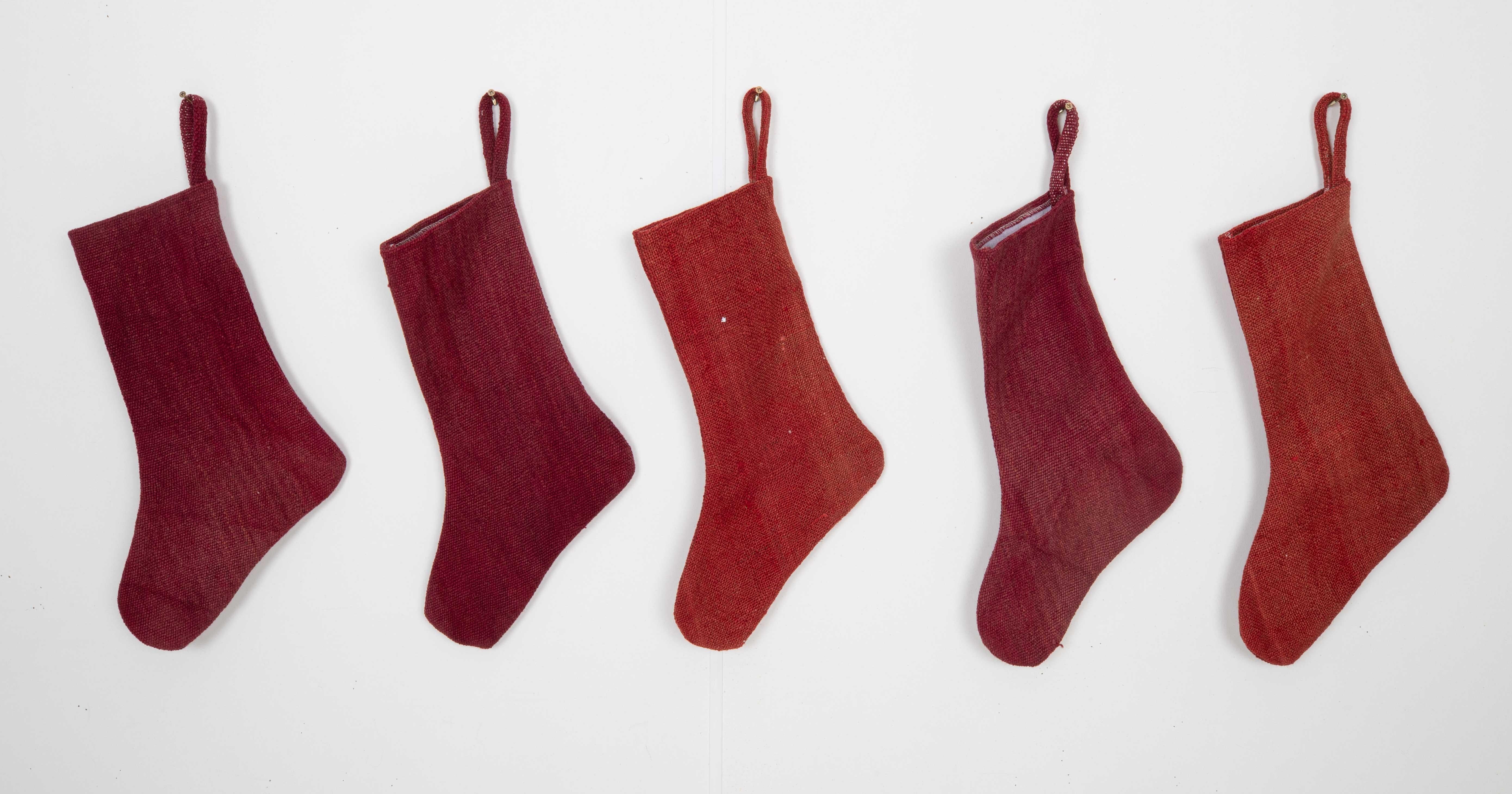 A set of 5 (five) Christmas Stocking Made from Anatolıan Perde Rug Fragments In Fair Condition For Sale In Istanbul, TR
