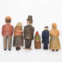 Wooden Carving Sculptures A Set Of 6 Antique Decorative Figurine of a Family