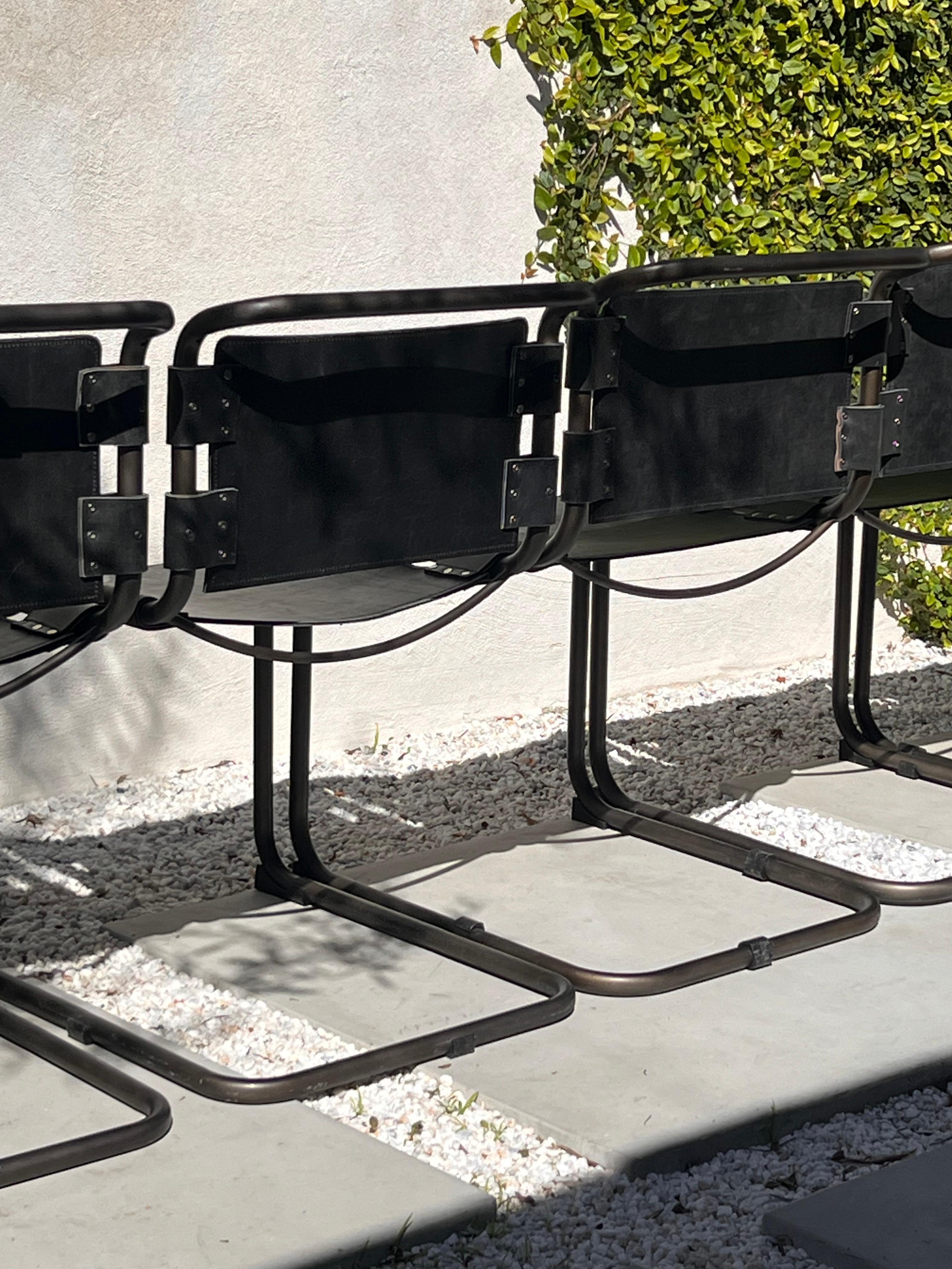 A set of 6 cantilever leather and metal chrome dining chairs, 20th century 5