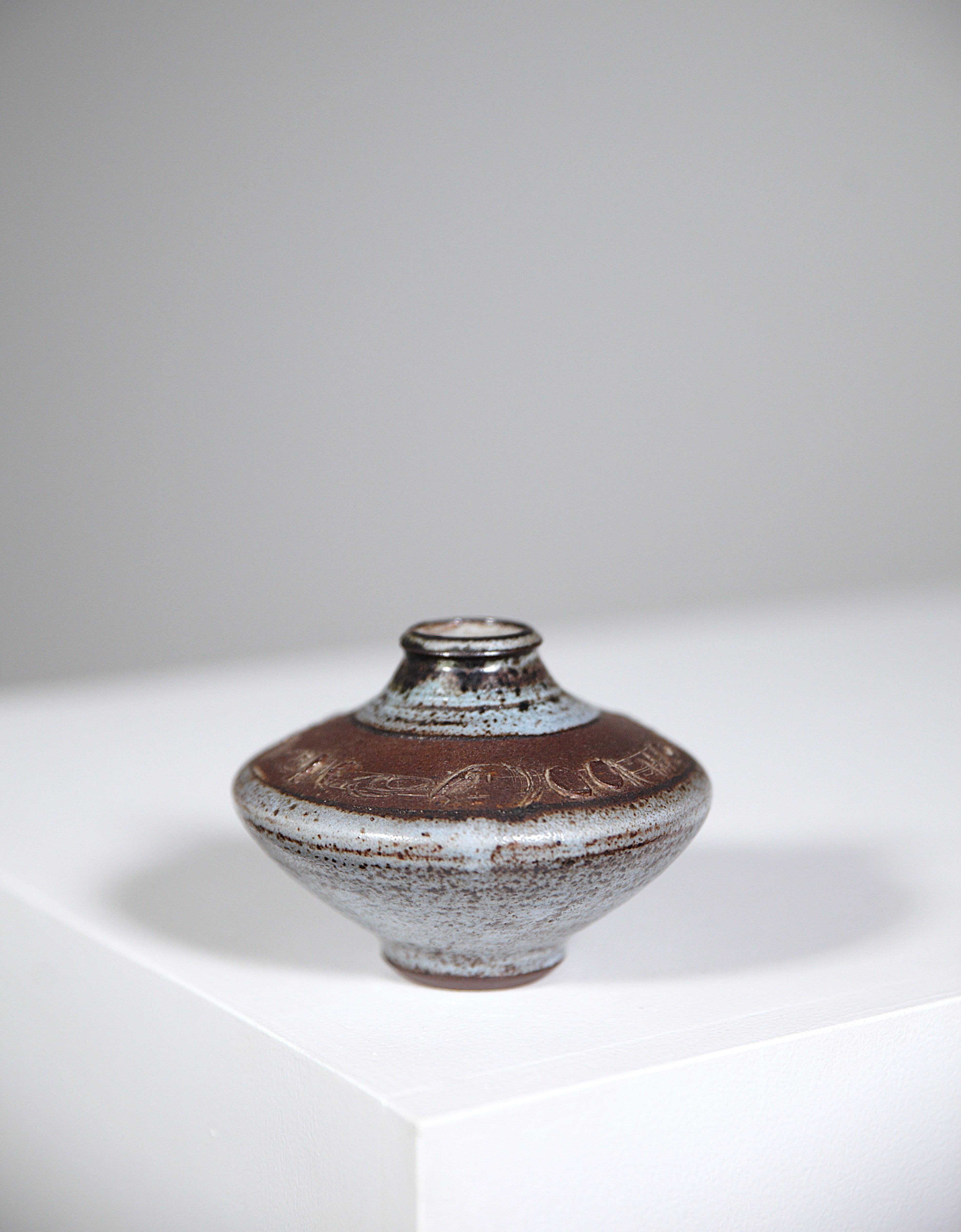 Set di 6 bottiglie in ceramica di Roger Collet Vallauris Francia anni '70 in vendita 7