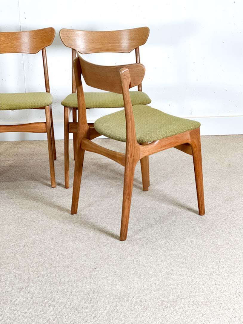 Danish A Set Of 6 Chairs By Elgaard And Schionning In Oak For Sale