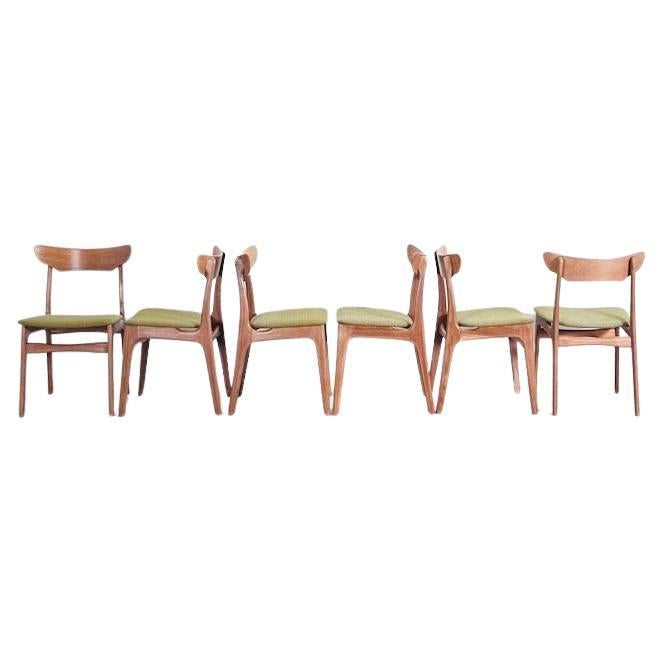 A Set Of 6 Chairs By Elgaard And Schionning In Oak For Sale