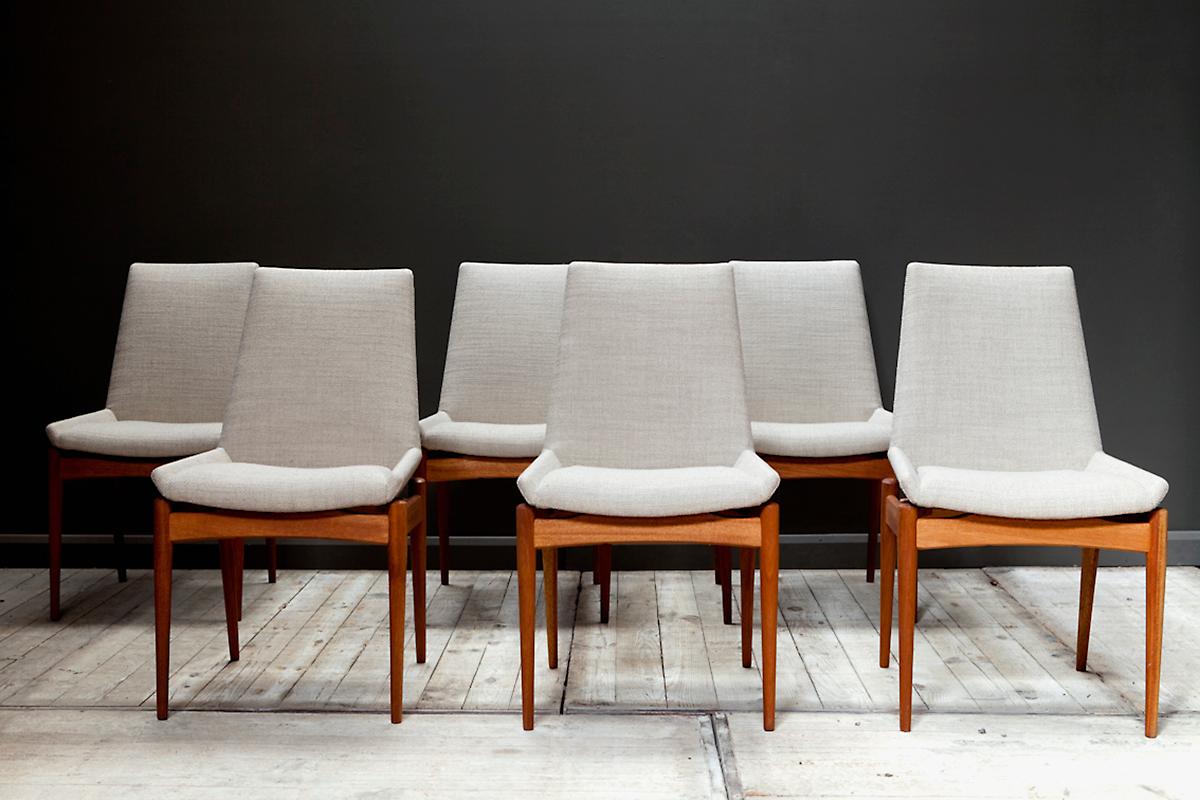 Mid-Century Modern Un ensemble de 6 chaises de salle à manger par Robert Heritage pour Archie Shine en vente