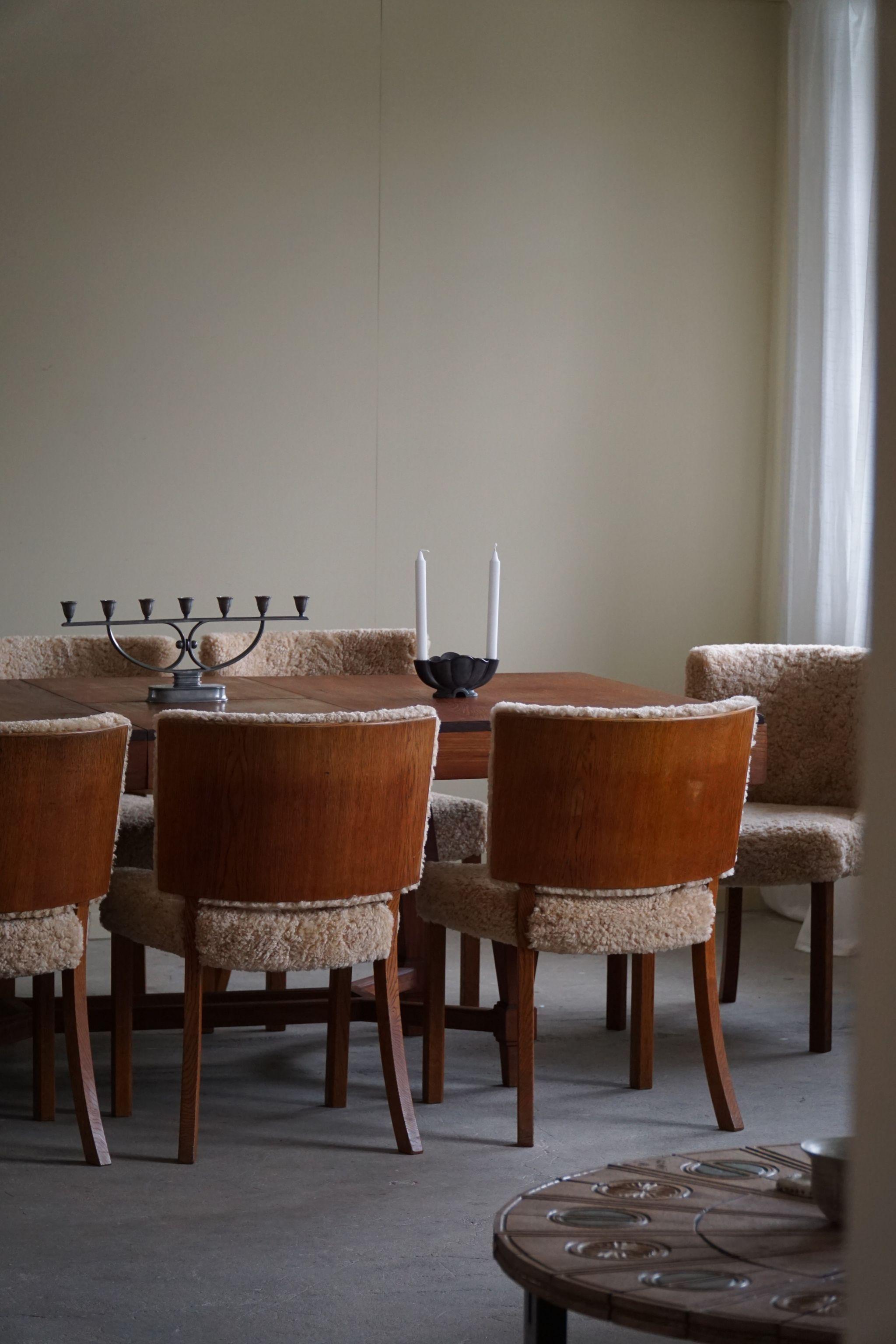 20th Century A set of 6 Dining Chairs in Oak and Lambswool, Danish Modern, Kaj Gottlob, 1950s