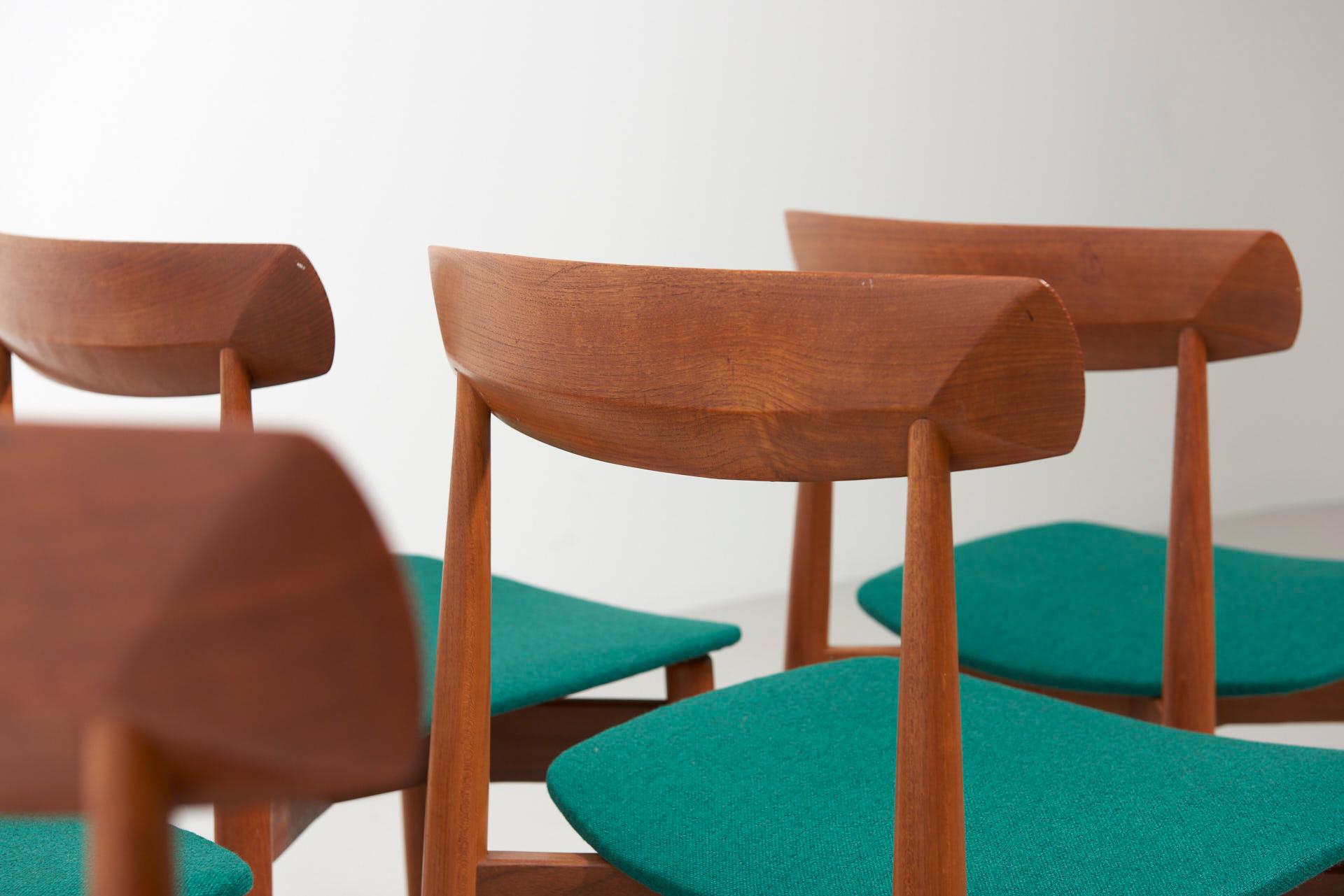 Teak Set of 6 Dinning Chairs by H. W. Klein for Bramin