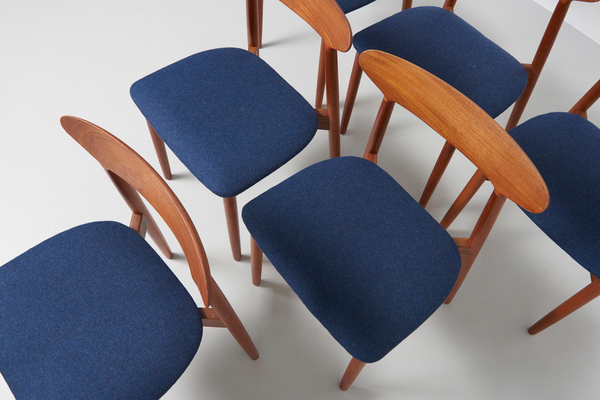Set of 6 Dinning Chairs by Harry Østergaard 2