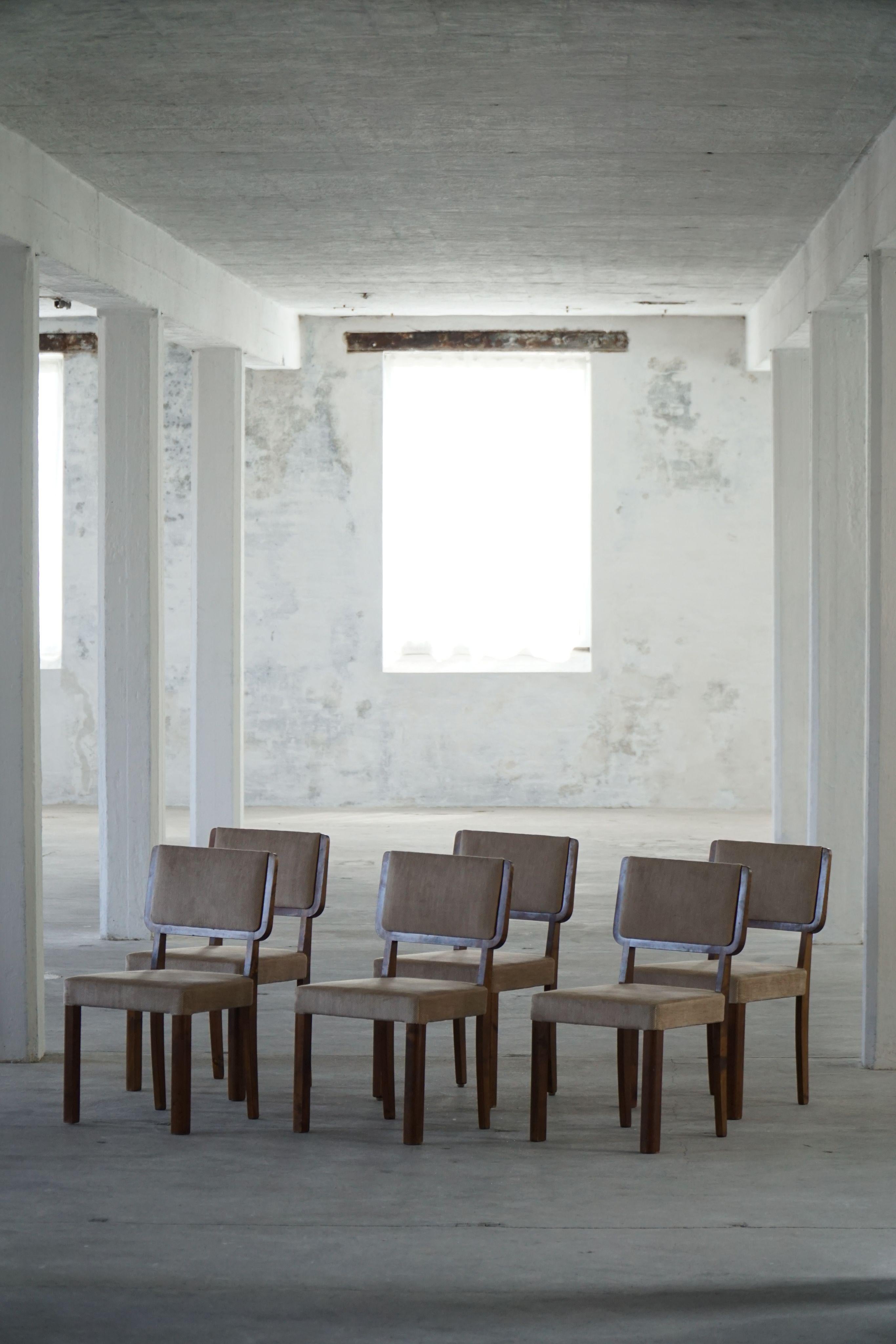 Set di 6 sedie finlandesi di metà secolo nello stile di Alvar Aalto, anni '50 in vendita 5