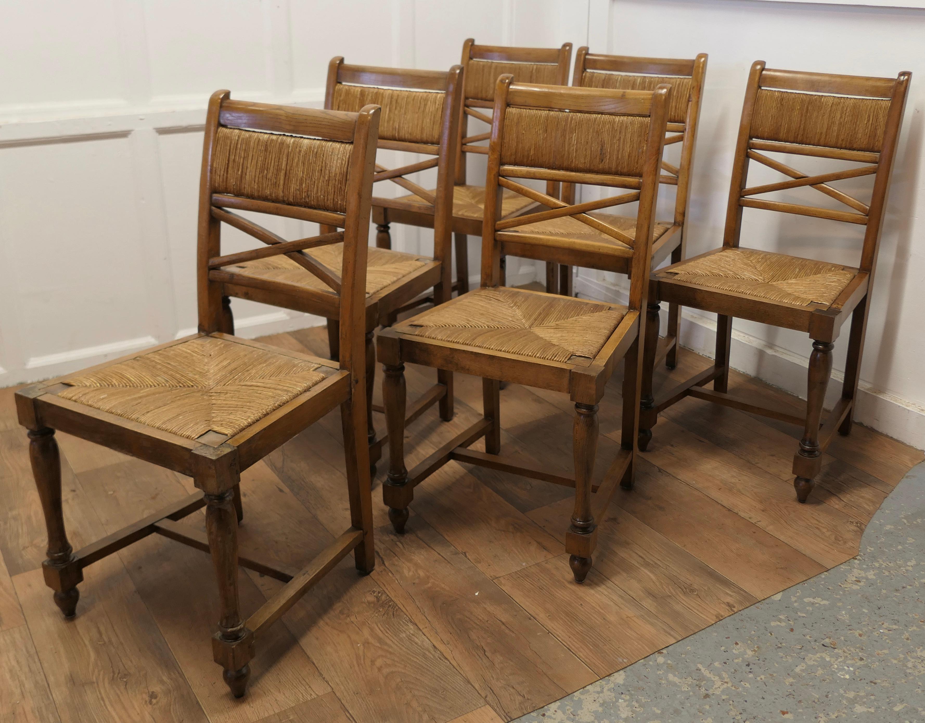 A Set of 6 French Golden Oak Country Dining Chairs     In Good Condition For Sale In Chillerton, Isle of Wight