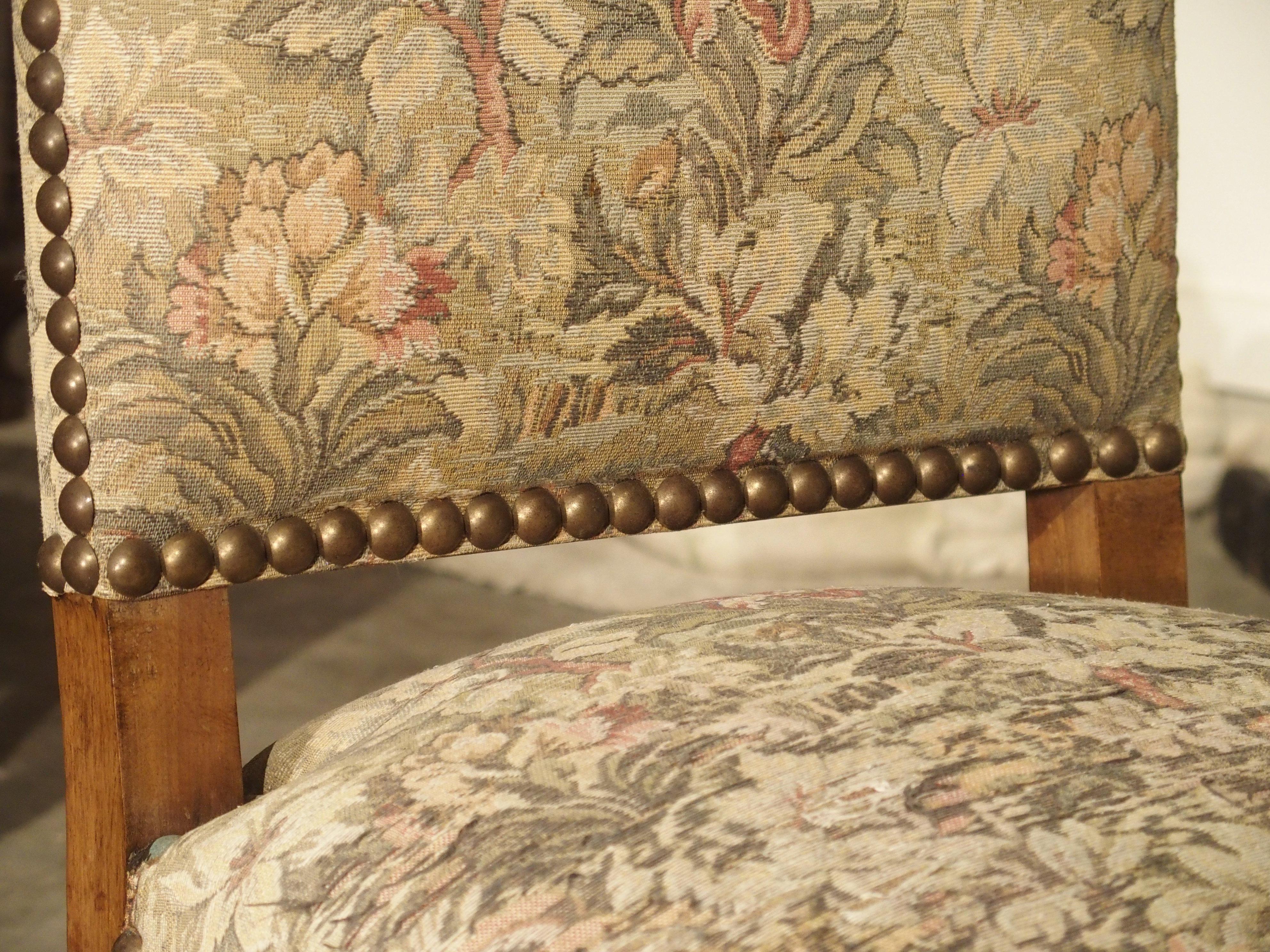 Ensemble de 6 chaises d'appoint françaises en hêtre sculpté et en os de mouton 9
