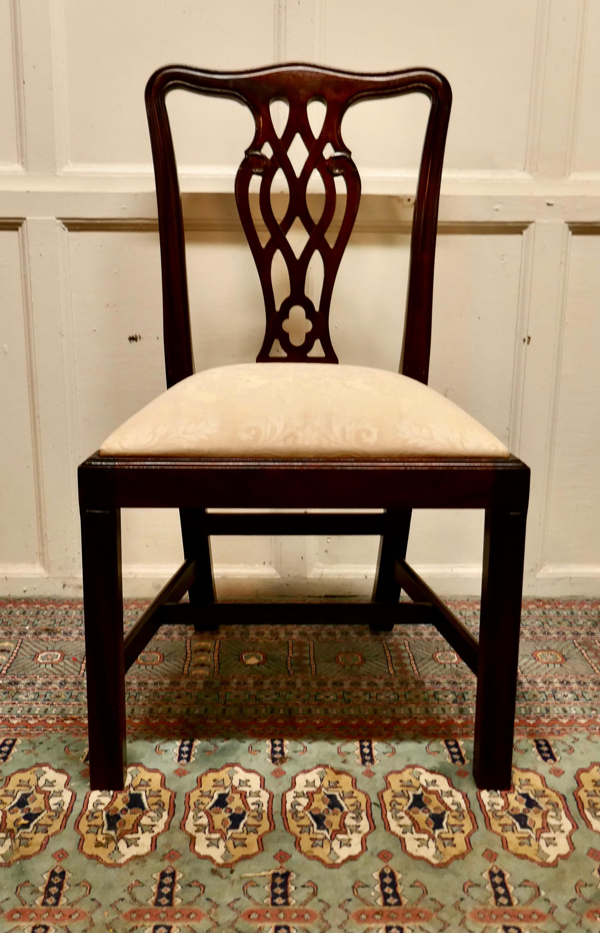 A Set of 6 Good Quality Chippendale Style Dining Chairs     For Sale 2
