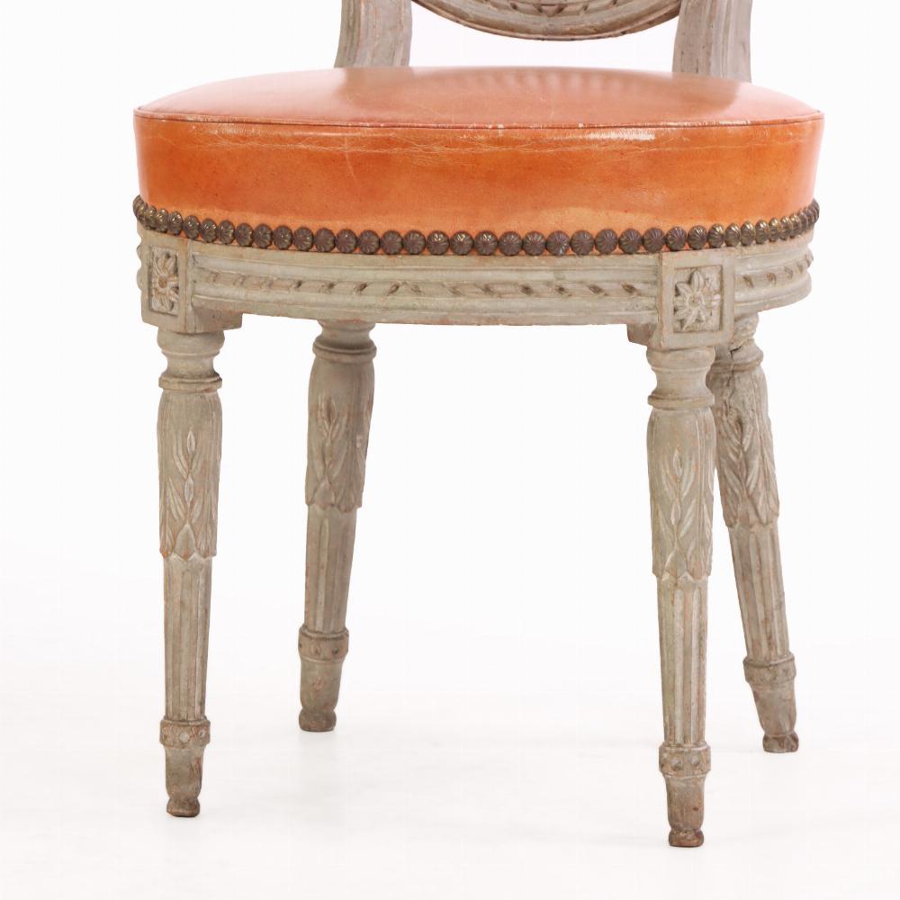 Italian A set of 6 Louis XVI style side chairs, C. 1900. For Sale