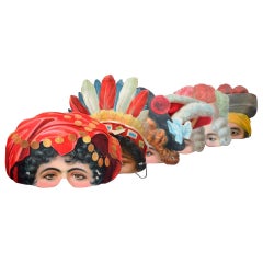 Ensemble de 6 masques de théâtre allemands du milieu du 20e siècle