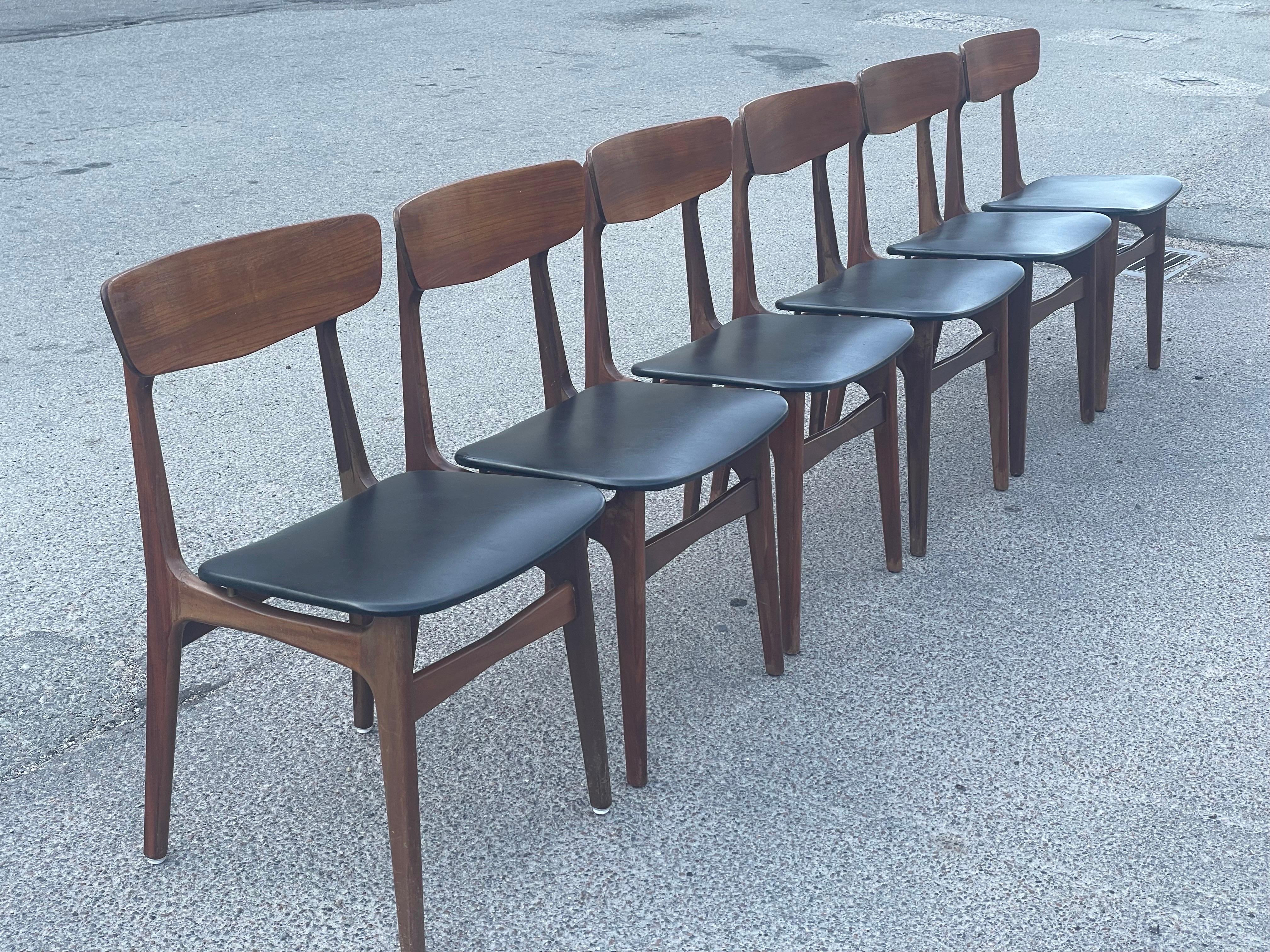 Set of 6 Midcentury Danish Chairs in Teak by Schiønning & Elgaard, 1960s In Good Condition For Sale In Copenhagen, DK