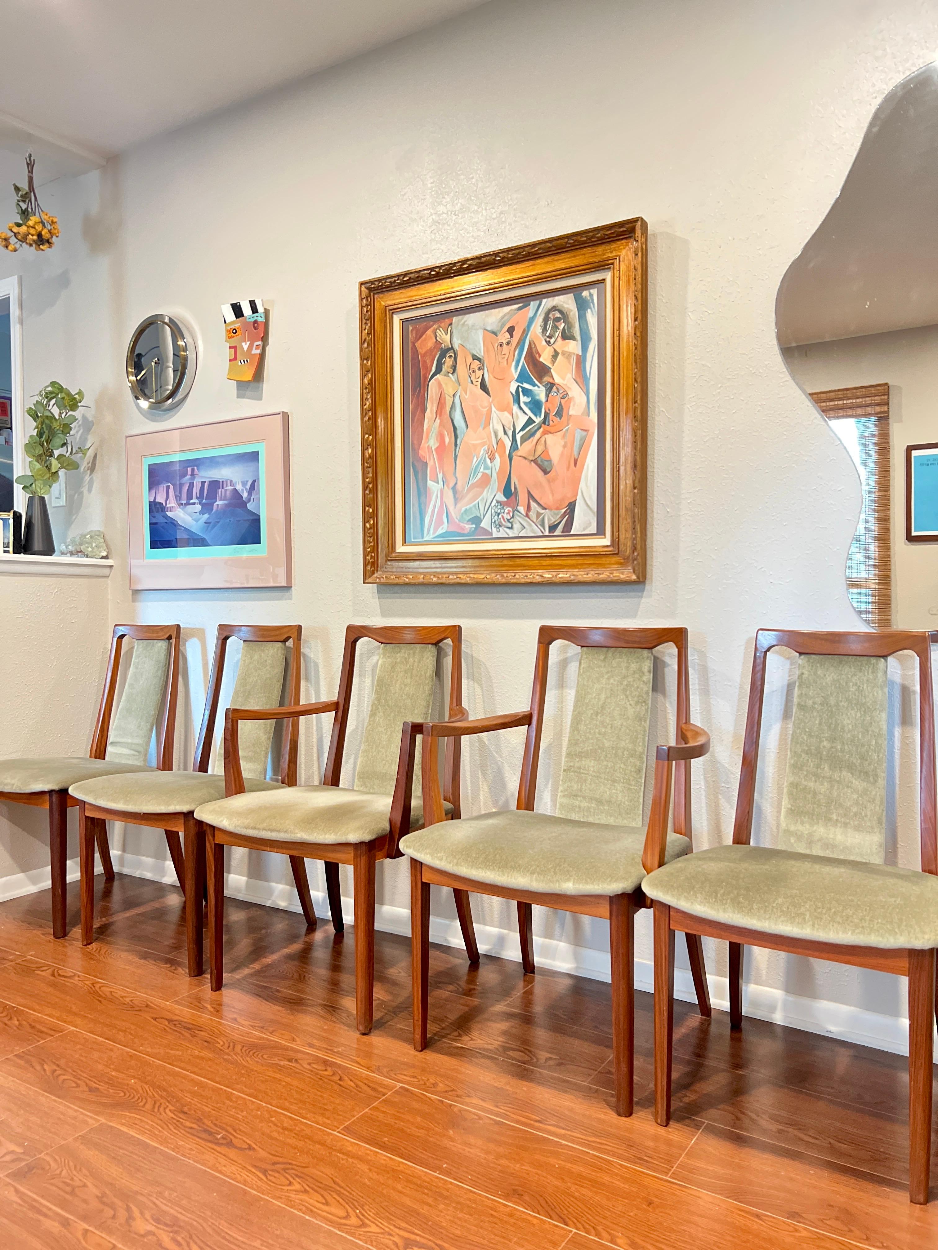 A set of 6 mid century modern style dining chairs by G plan, circa 1980s 3