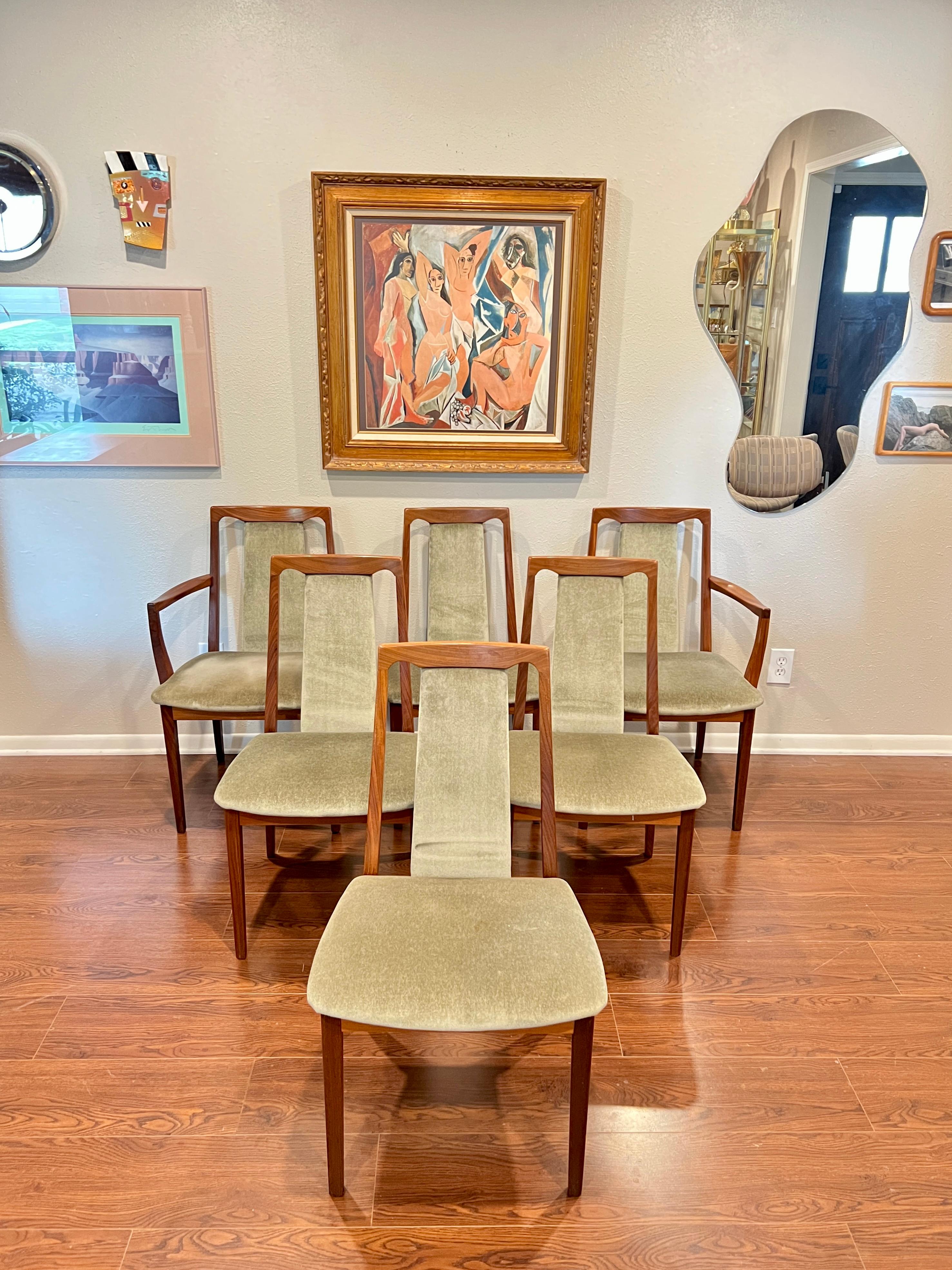 Late 20th Century A set of 6 mid century modern style dining chairs by G plan, circa 1980s