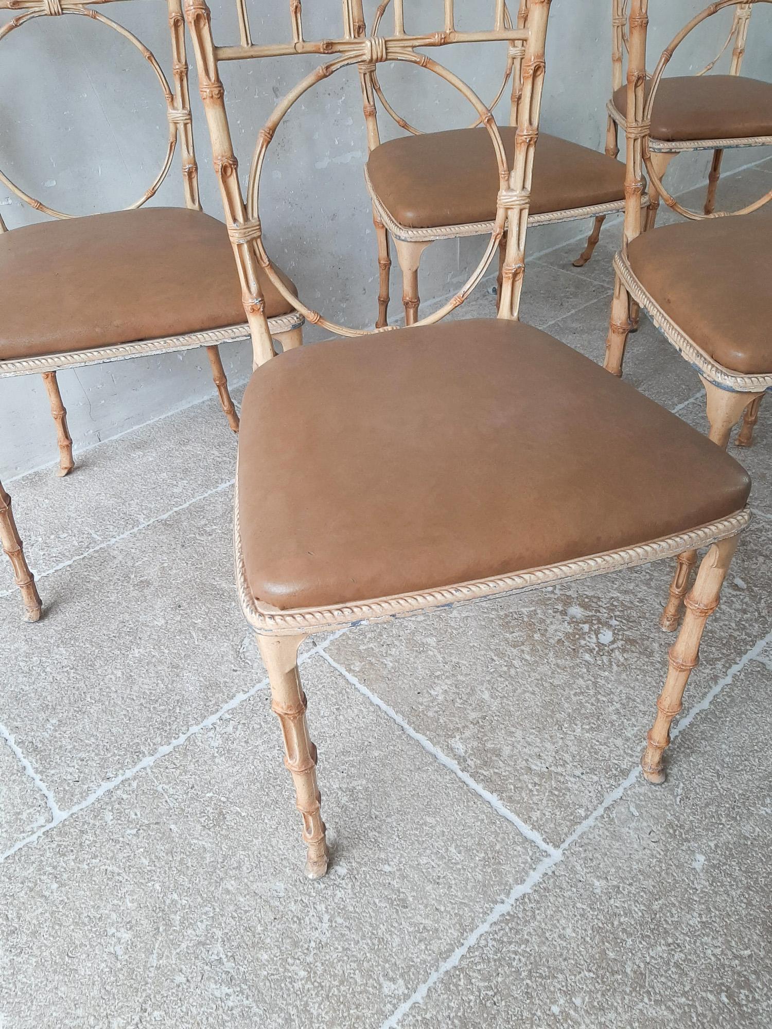 Satz von 6 Esszimmerstühlen aus lackiertem Kunstbambus aus der Mitte des Jahrhunderts, 1950er Jahre im Zustand „Gut“ im Angebot in Baambrugge, NL