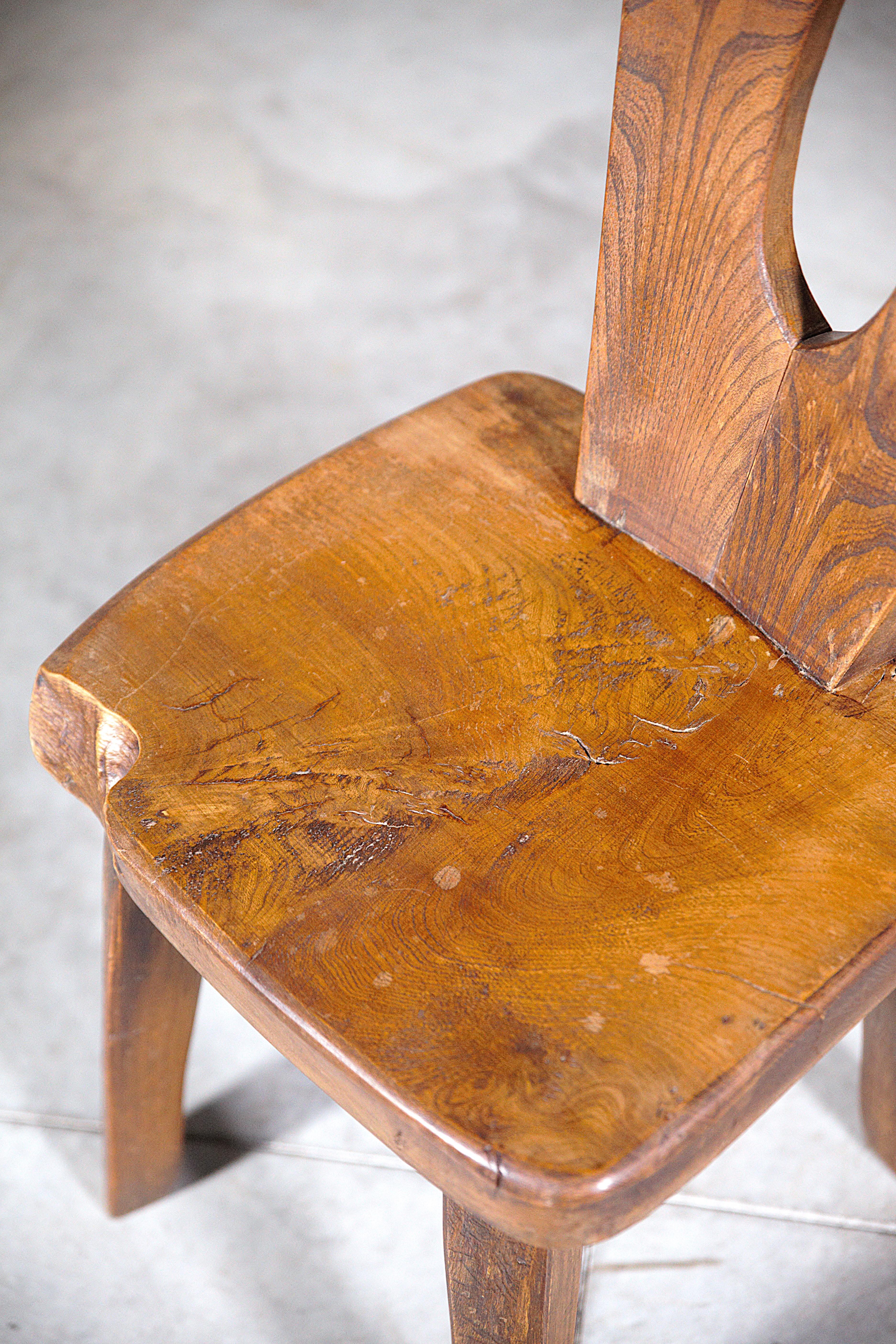 A Set of 6 Mountain Dining Chairs by Aranjou France 1970's For Sale 4