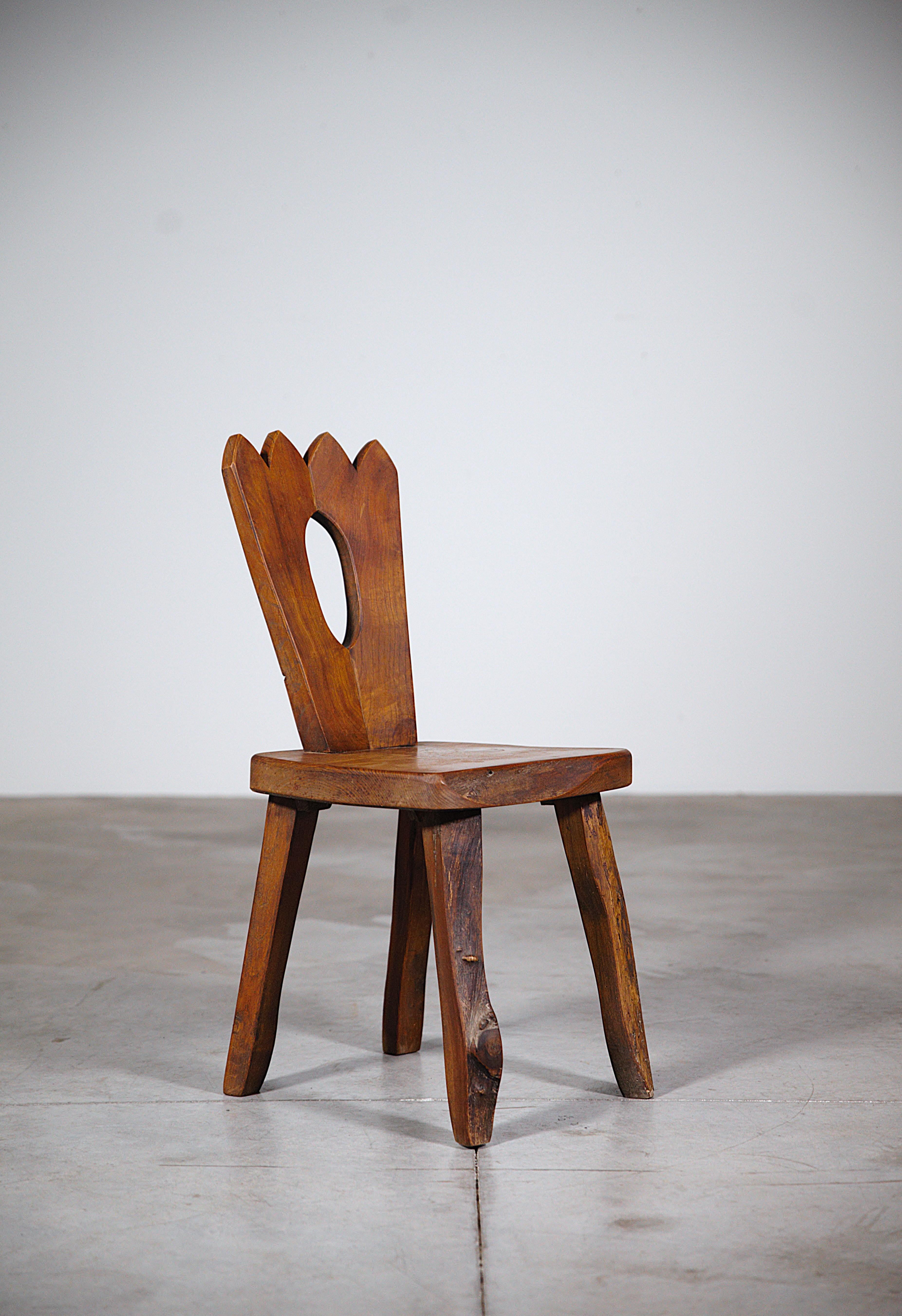 A Set of 6 Mountain Dining Chairs by Aranjou France 1970's For Sale 1