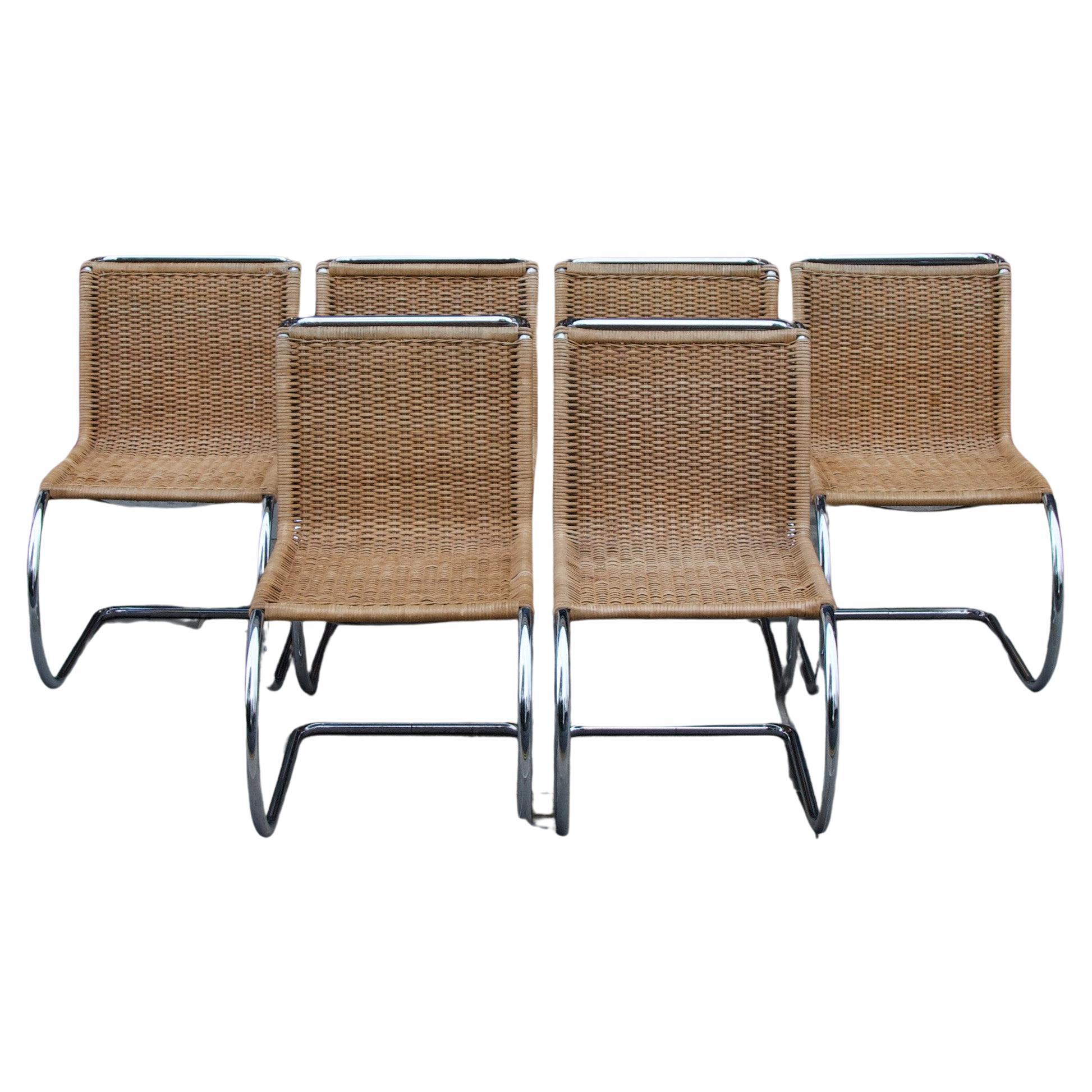 Un ensemble de 6 chaises MR10, Mies van der Rohe en vente