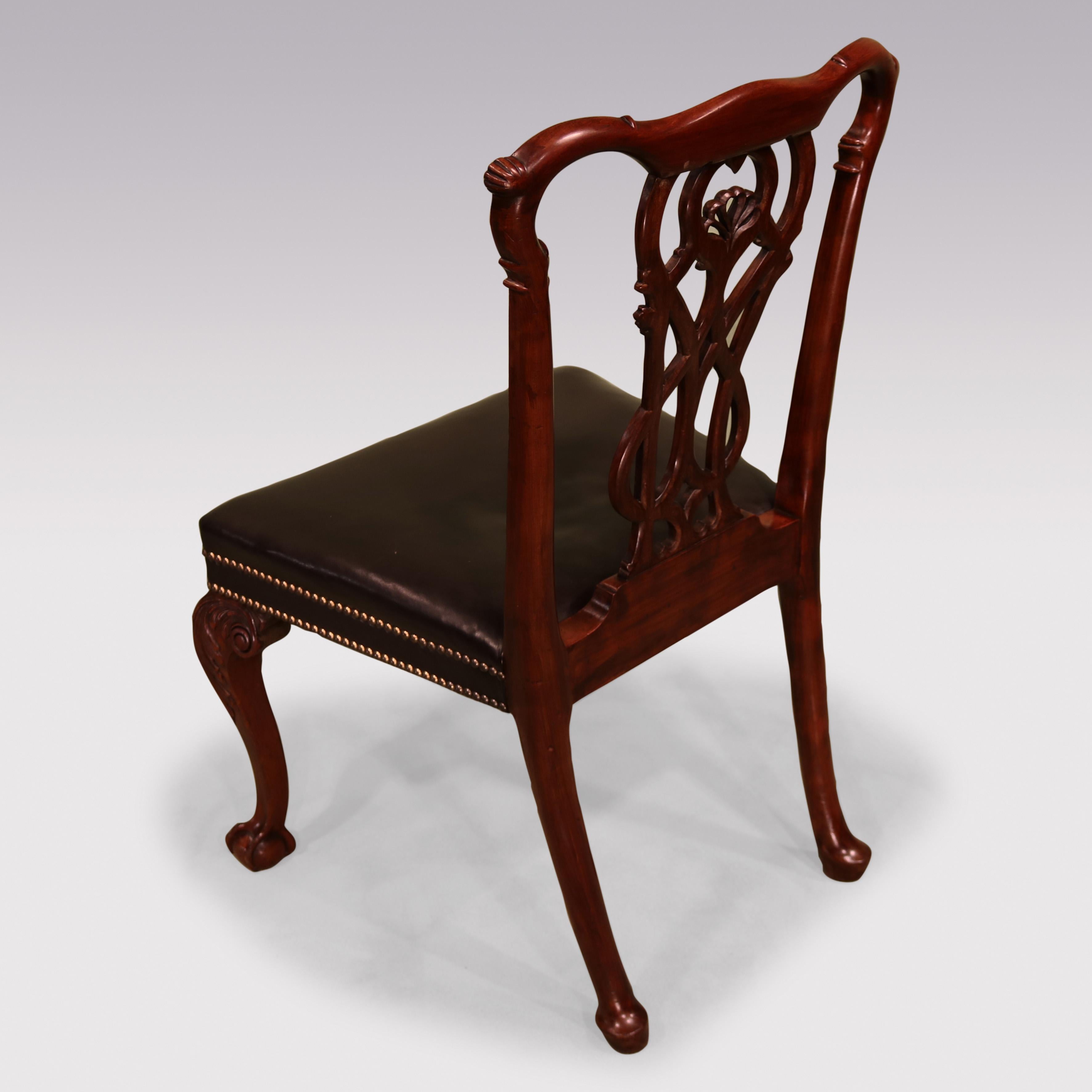 Set of 6 Single and 2 Arm Chippendale Revival Mahogany Dining Chairs For Sale 1