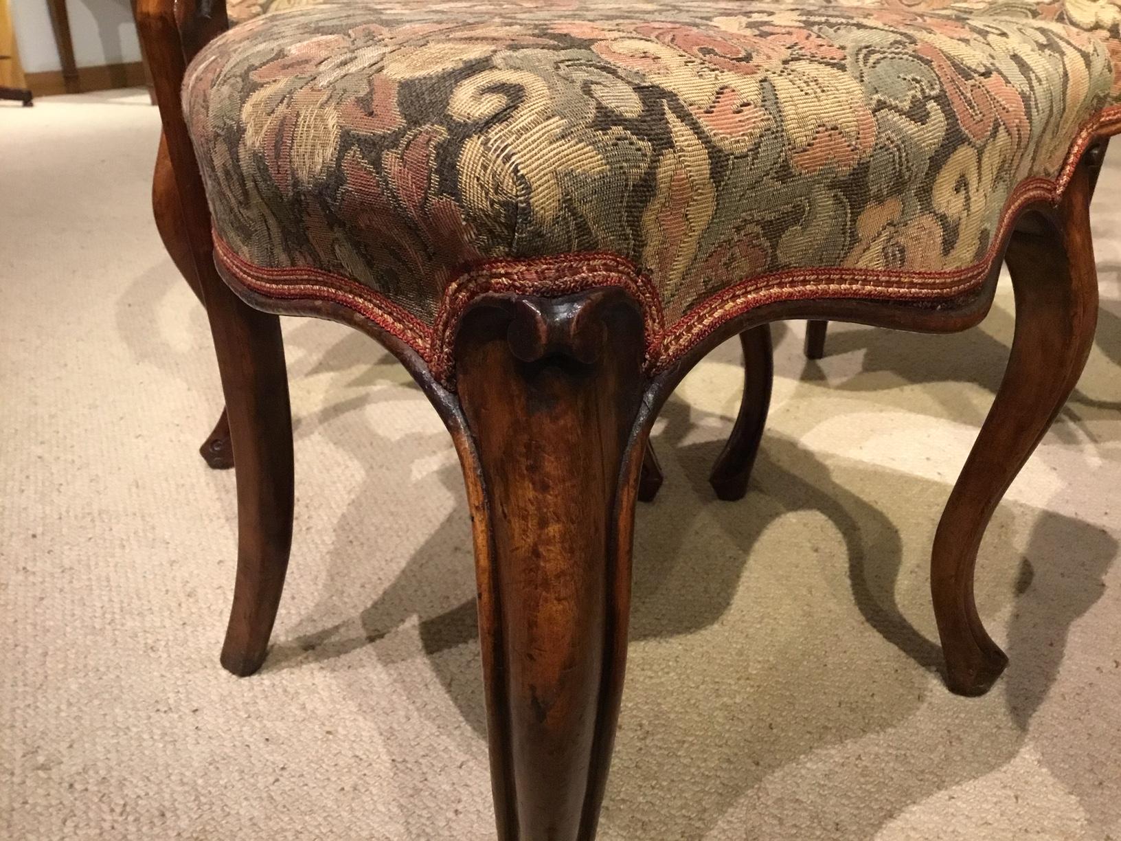 Late 19th Century Set of 6 Walnut Victorian Cabriole Leg Antique Dining Chairs