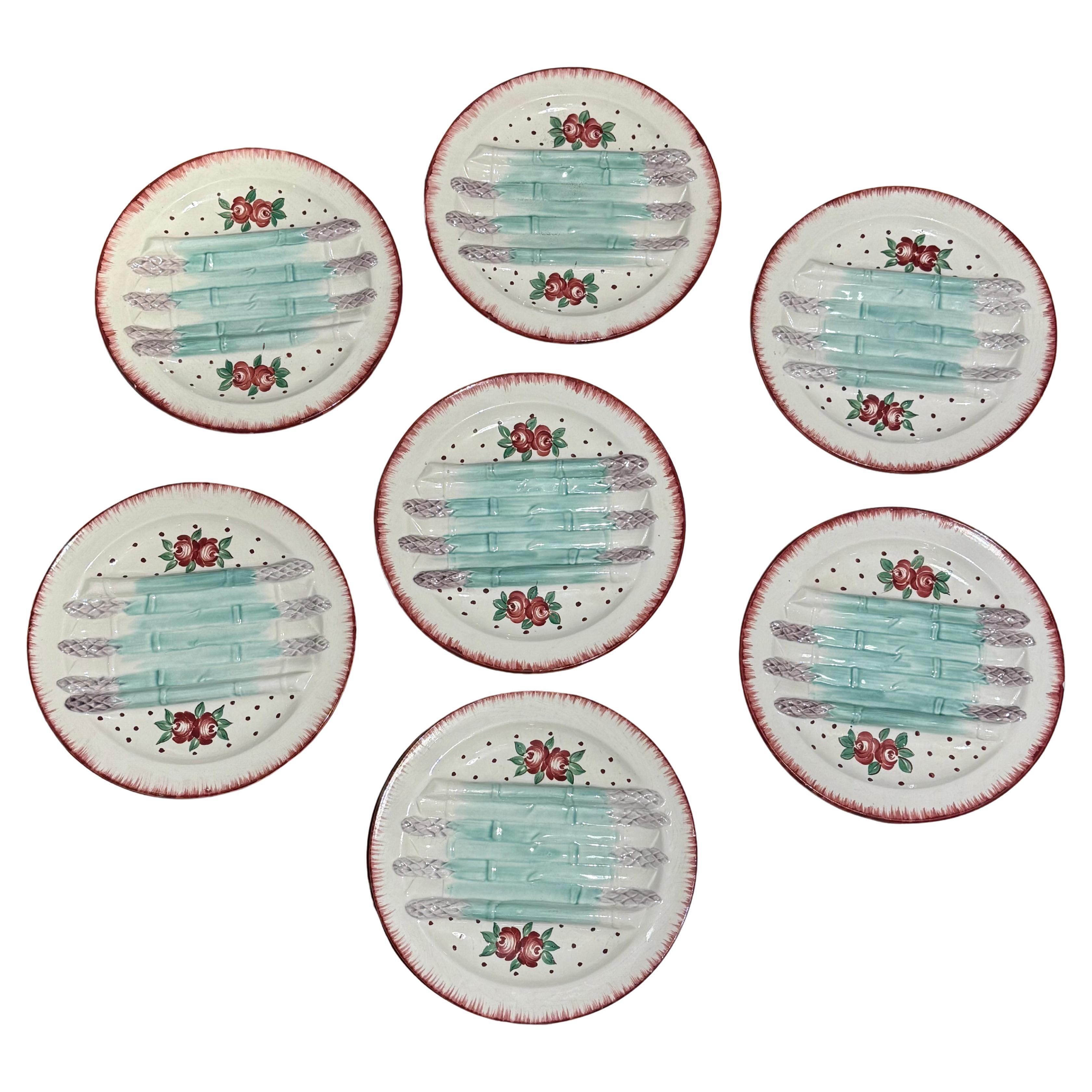 A Set of 7 French Majolica Handpainted Asparagus Plates, Mid 20th Century