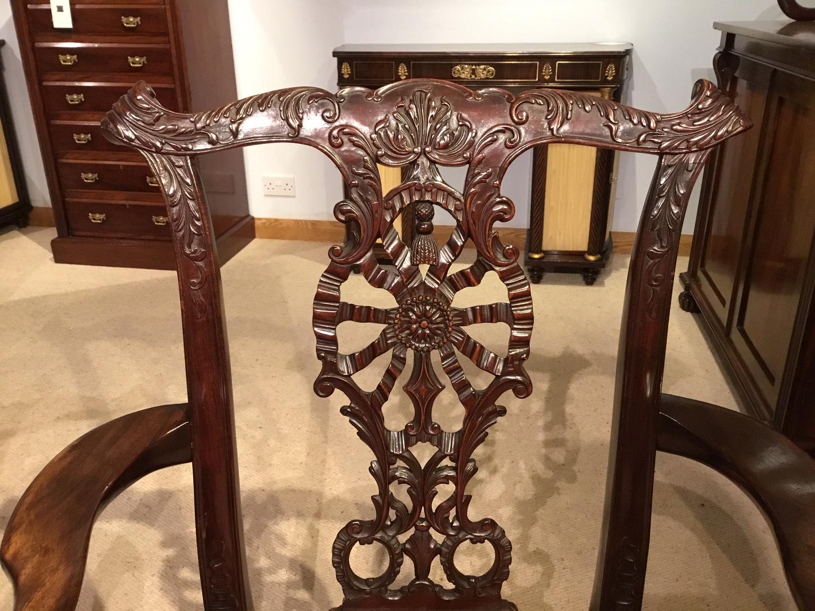 Late 19th Century Set of 8 English Chippendale Revival Mahogany Chairs For Sale