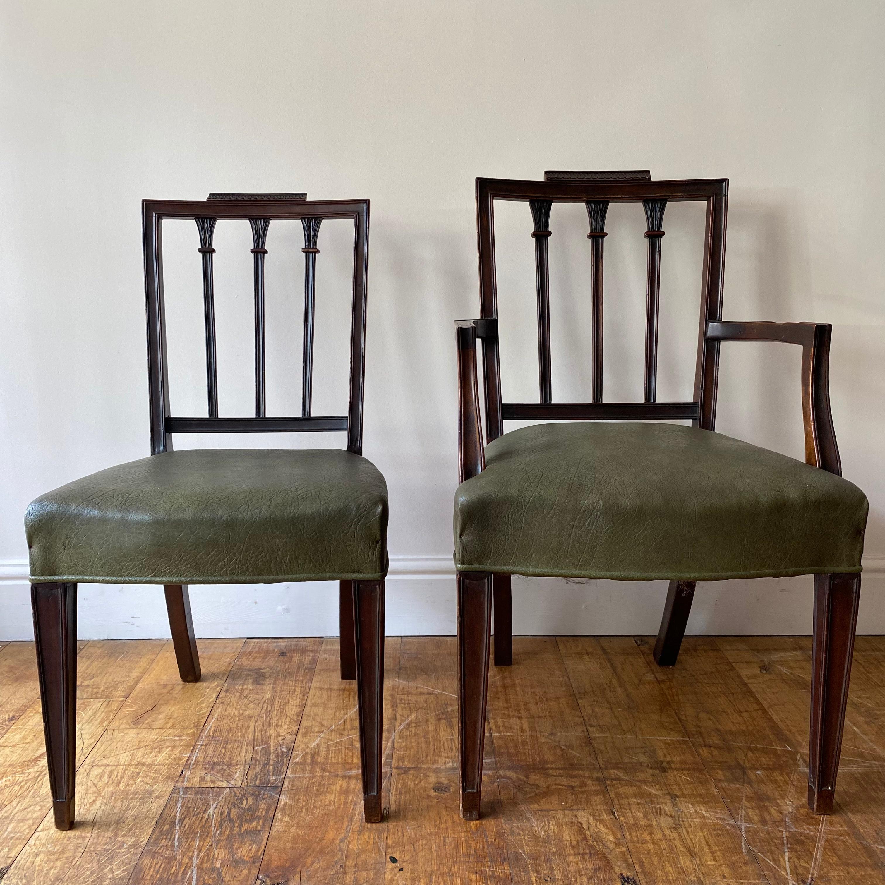 British Set of 8 English Sheraton Period Dining Chairs, circa 1810