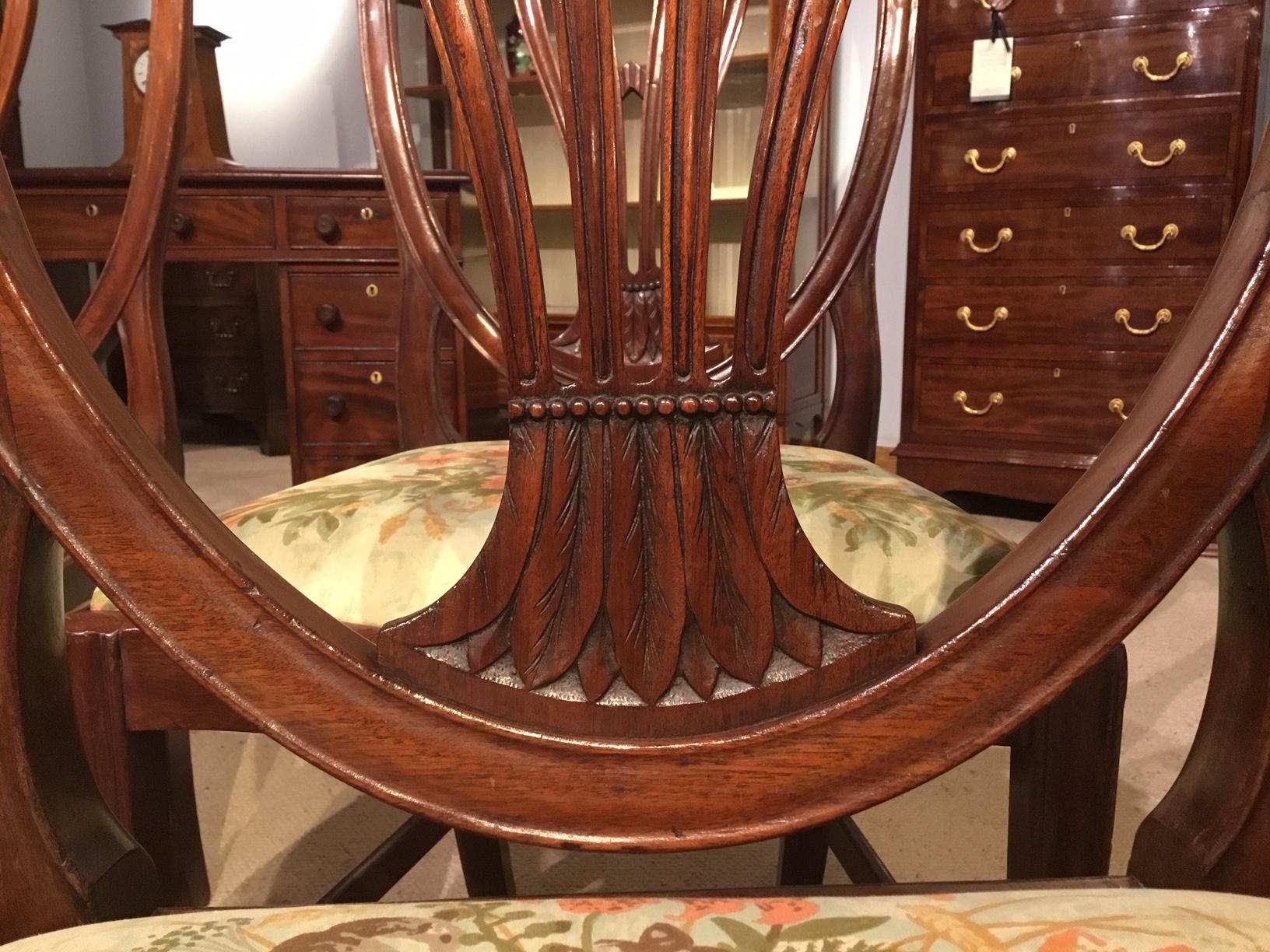 Set of 8 Georgian Mahogany Dining Chairs In Excellent Condition In Darwen, GB